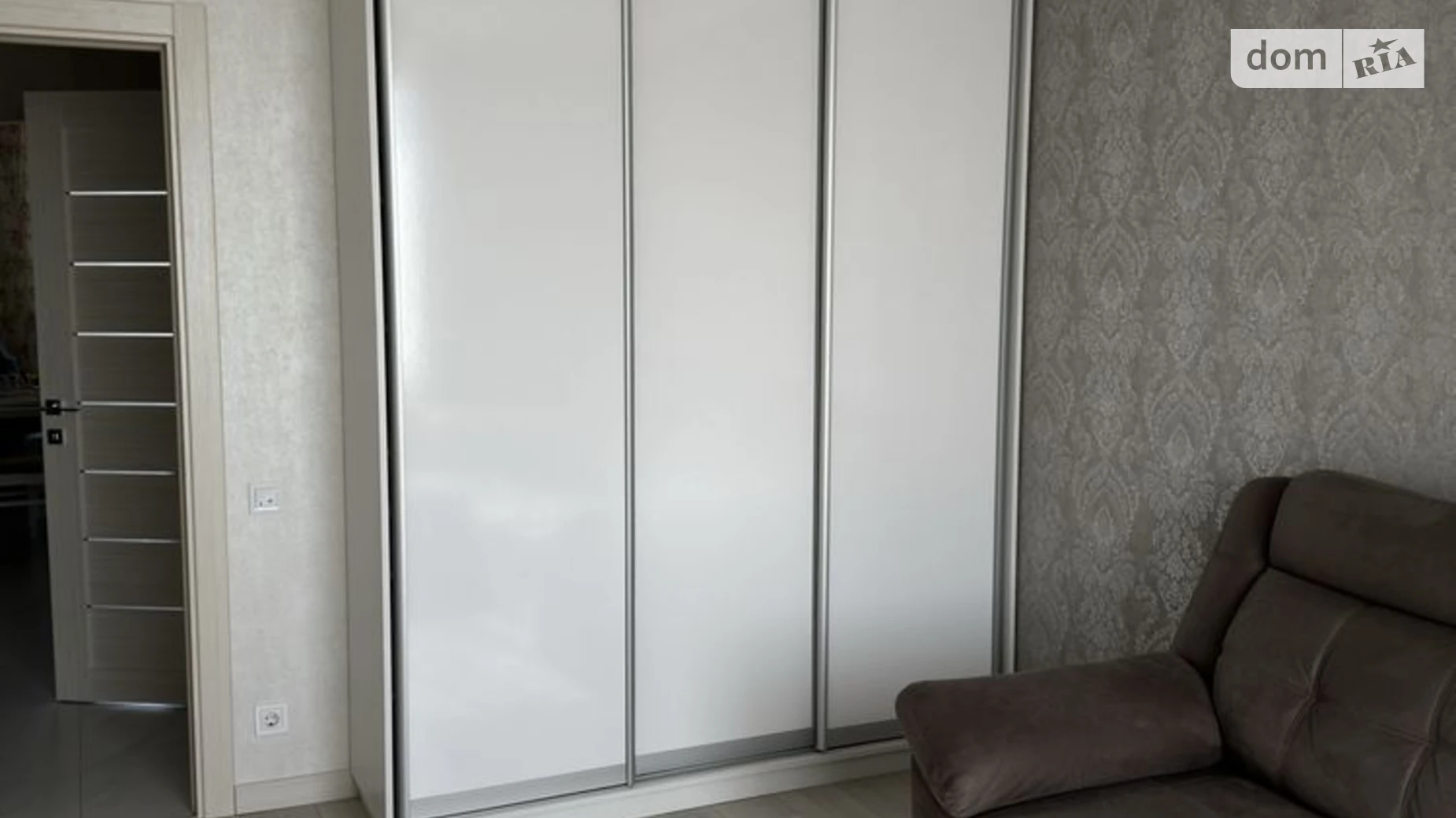 Продается 1-комнатная квартира 40.5 кв. м в Буче, ул. Бориса Гмыри - фото 3