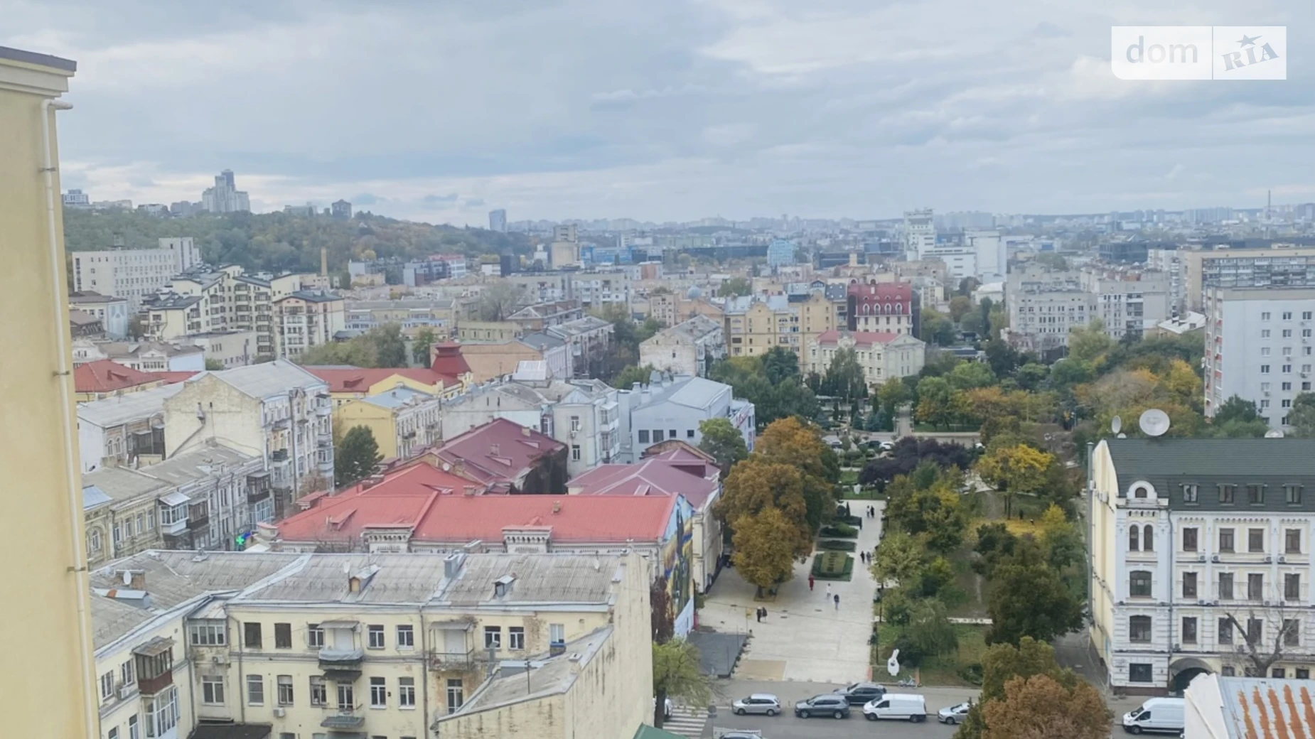 Продается 1-комнатная квартира 53 кв. м в Киеве, ул. Нижний Вал, 27-29 - фото 2