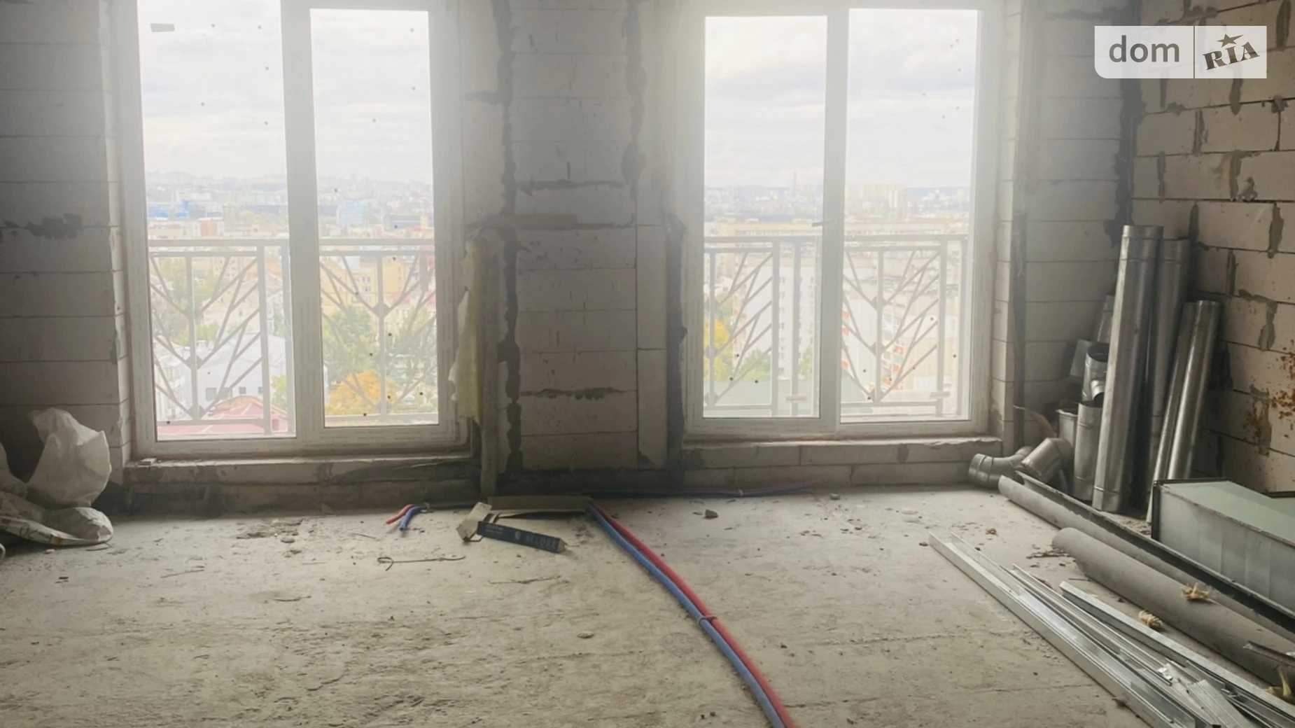 Продается 1-комнатная квартира 53 кв. м в Киеве, ул. Нижний Вал, 27-29 - фото 4