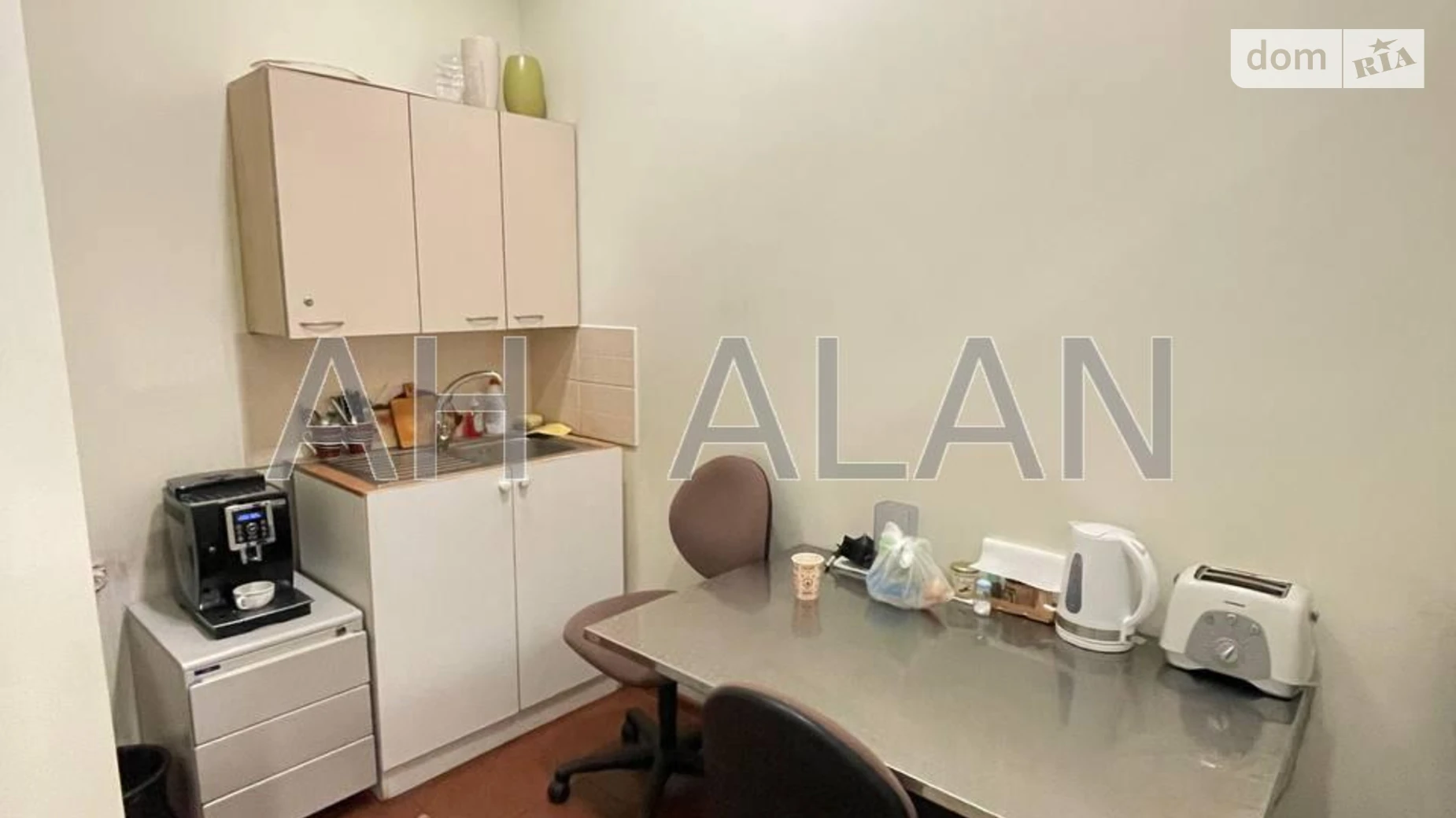 Сдается в аренду офис 95 кв. м в бизнес-центре, цена: 1400 $ - фото 5