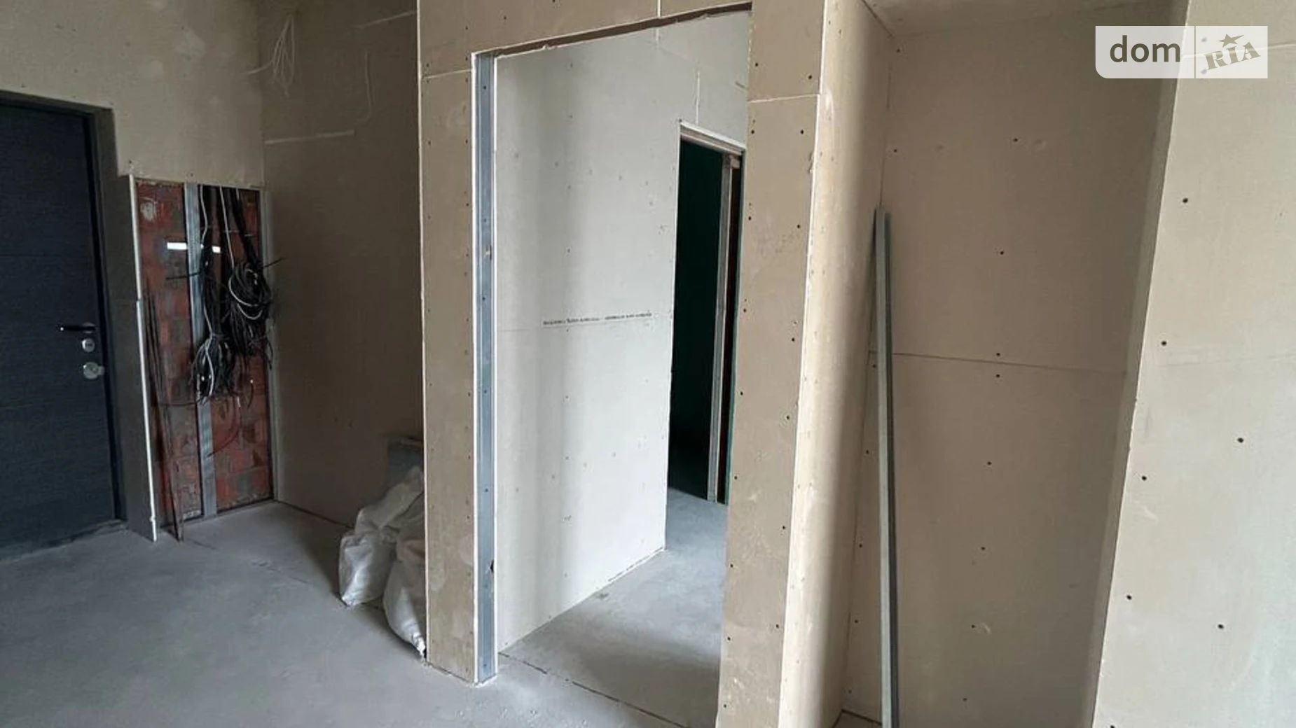 Продается 1-комнатная квартира 65.9 кв. м в Днепре, ул. Костомаровская, 1А - фото 4