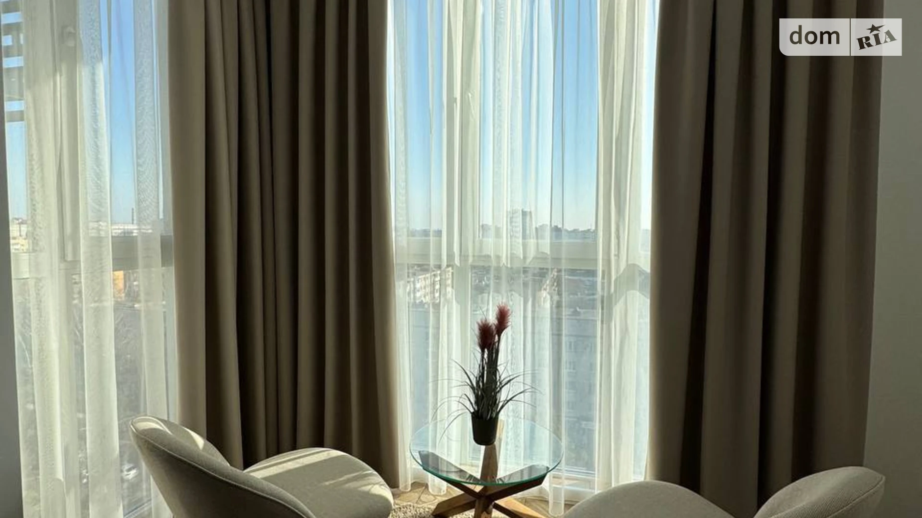 Сдается в аренду 2-комнатная квартира 64.3 кв. м в Ровно, цена: 600 $ - фото 4