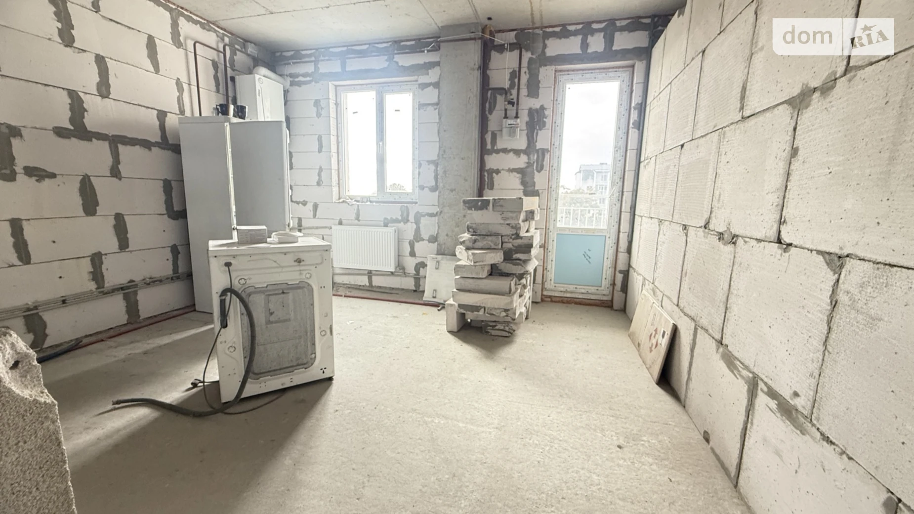 Продається 1-кімнатна квартира 43 кв. м у Молодіжному, вул. Новоселів, 1А корпус 1 - фото 2