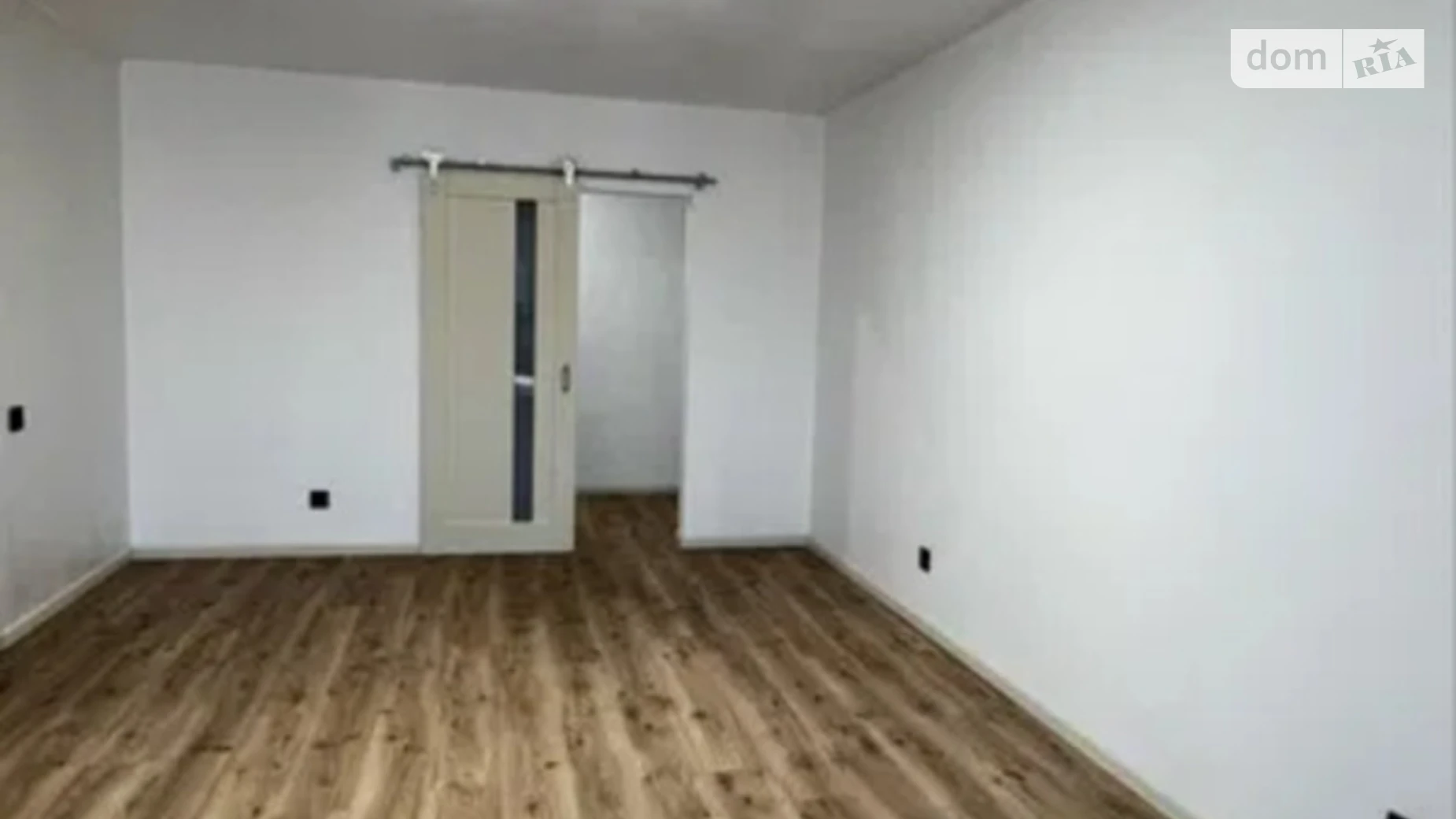 Продается дом на 3 этажа 147 кв. м с камином, цена: 178000 $ - фото 5