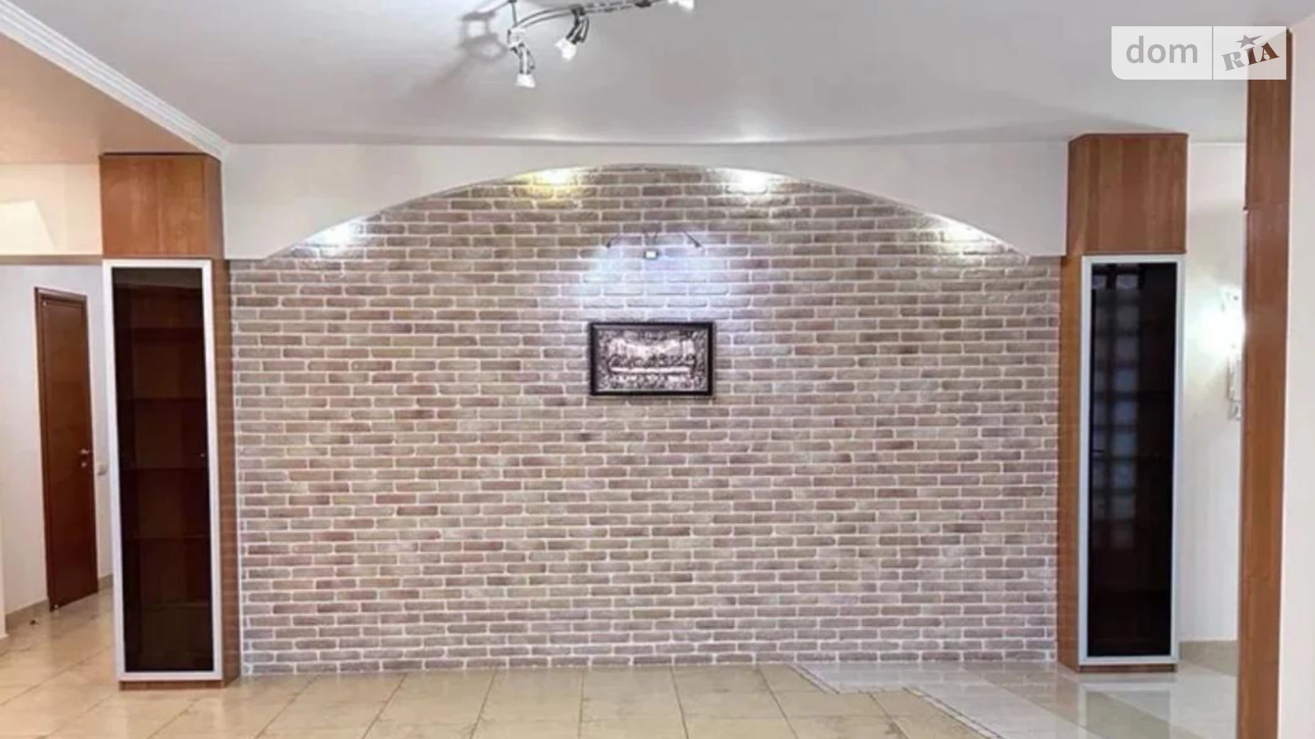 Продается 4-комнатная квартира 127 кв. м в, цена: 135000 $ - фото 2