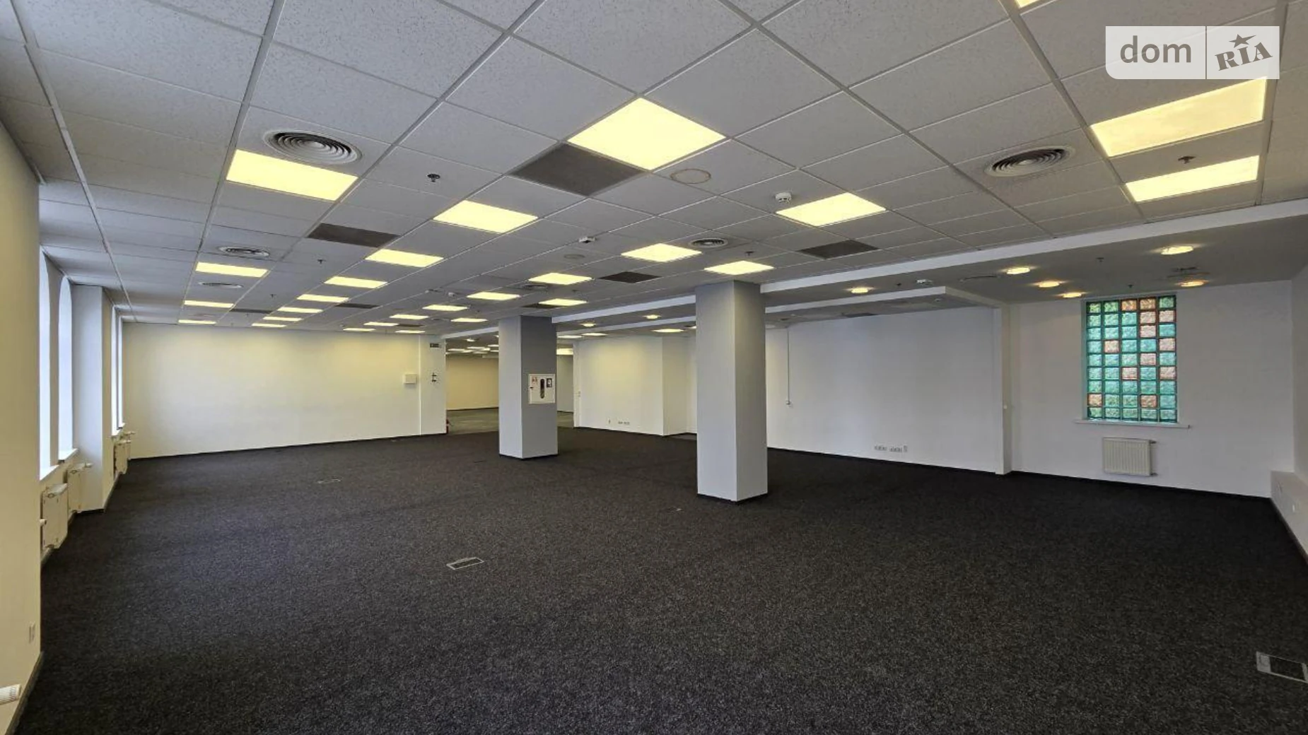 Сдается в аренду офис 1100 кв. м в бизнес-центре, цена: 18500 $ - фото 3