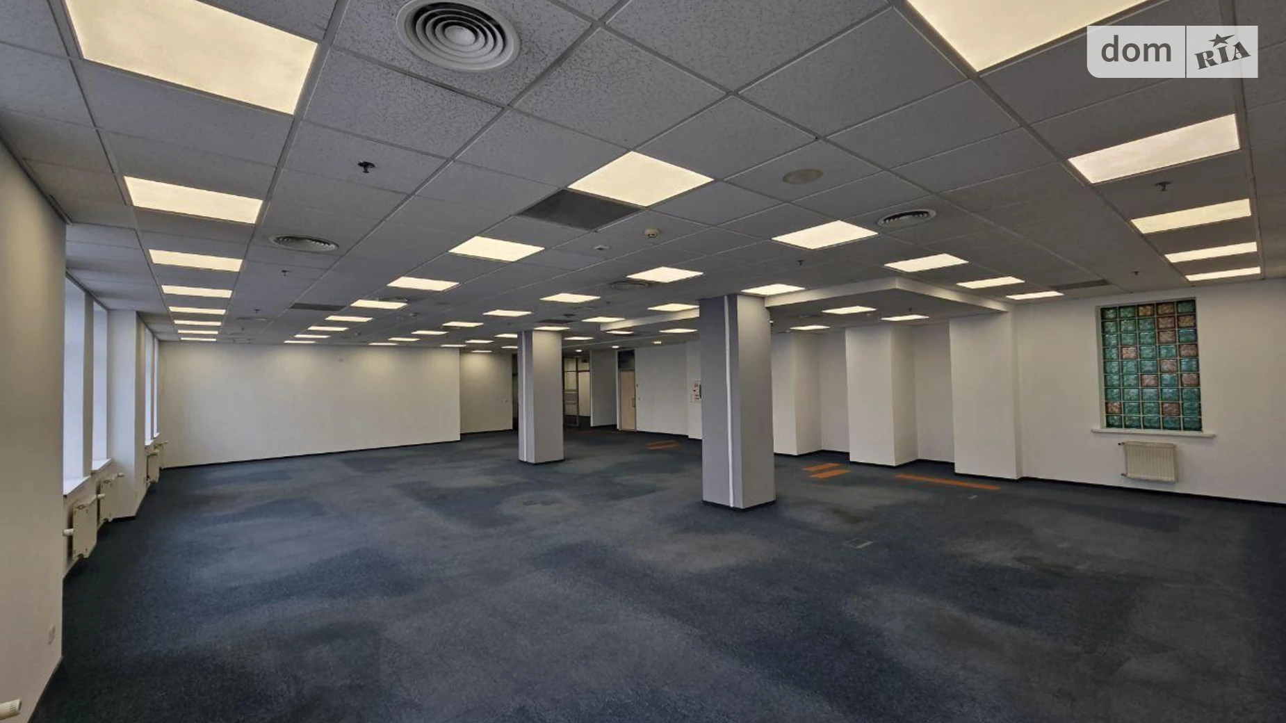 Сдается в аренду офис 1300 кв. м в бизнес-центре, цена: 22500 $ - фото 5