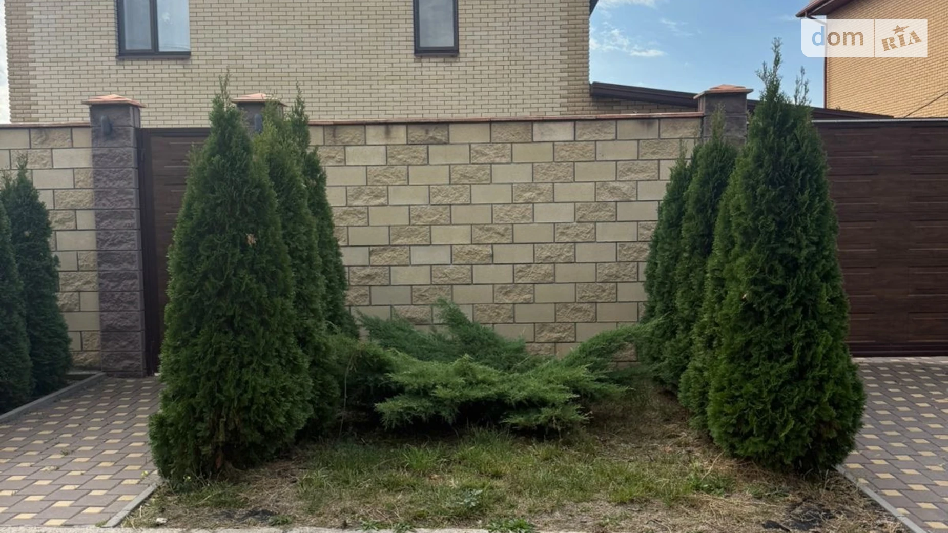 Продается дом на 2 этажа 160 кв. м с беседкой, цена: 175000 $ - фото 3