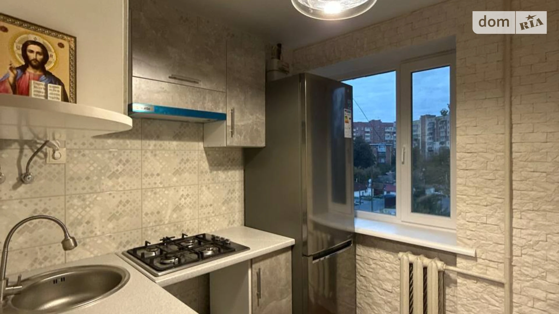 Продается 1-комнатная квартира 30 кв. м в Полтаве, ул. Олександра Оксанченка(Степного Фронта), 9 - фото 2