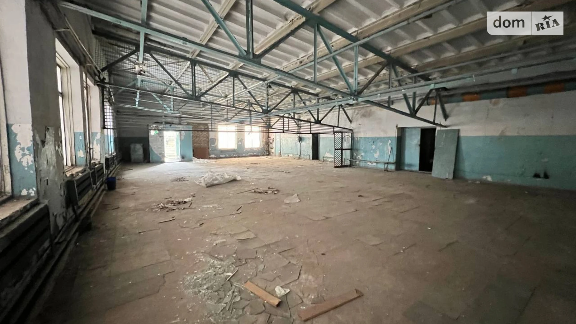 Сдается в аренду объект сферы услуг 250 кв. м в 2-этажном здании, цена: 36250 грн - фото 3
