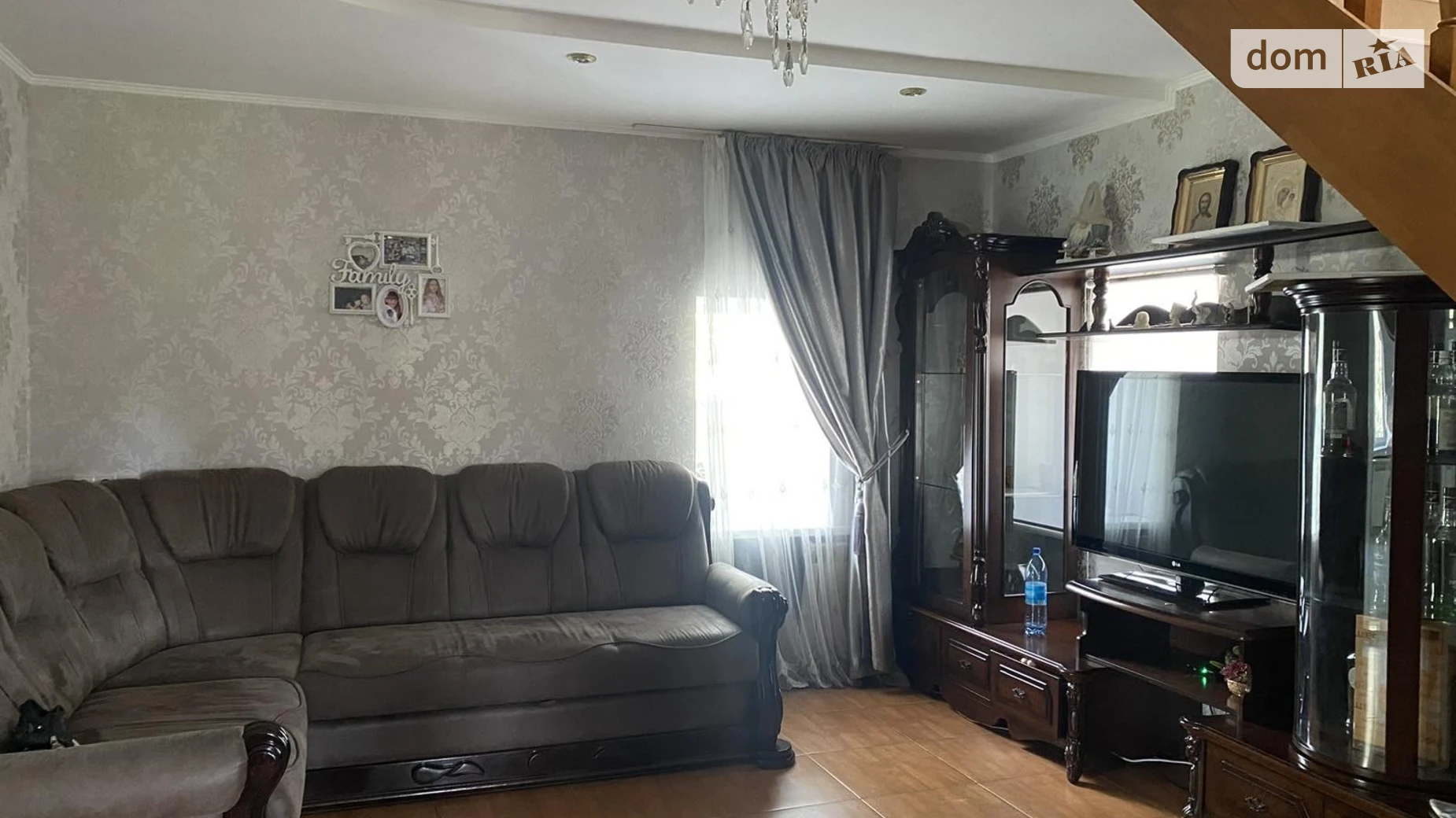 Продается дом на 3 этажа 260 кв. м с участком, цена: 65000 $ - фото 4