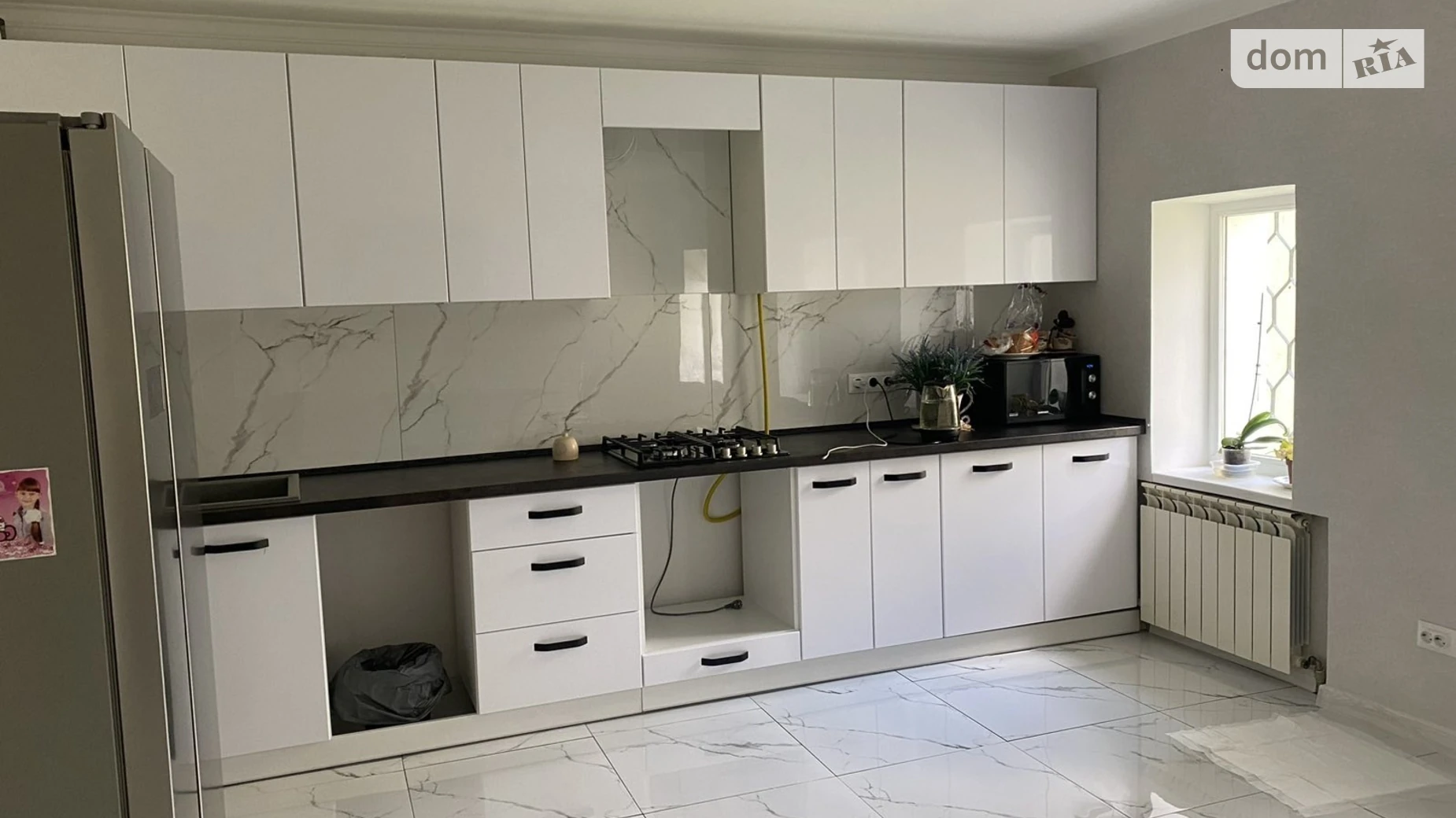 Продается дом на 3 этажа 260 кв. м с участком, цена: 65000 $ - фото 5