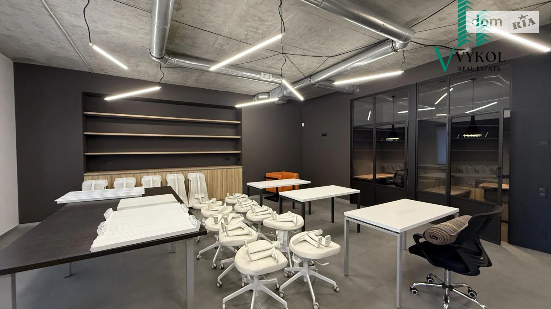 Сдается в аренду помещения свободного назначения 120 кв. м в 9-этажном здании, цена: 1500 $ - фото 3