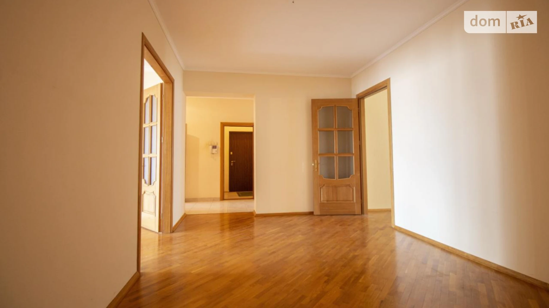 Продається 4-кімнатна квартира 168 кв. м у Києві, вул. Андрія Верхогляда(Драгомирова), 4 - фото 3