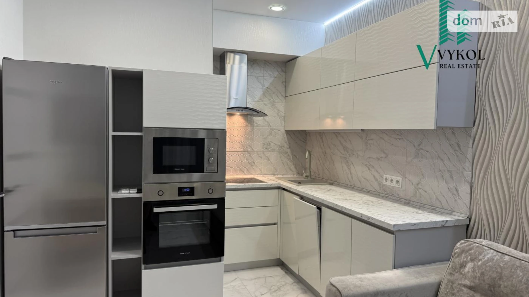 Сдается в аренду 1-комнатная квартира 39 кв. м в Одессе, ул. Валерия Самофалова, 16А/6 - фото 2