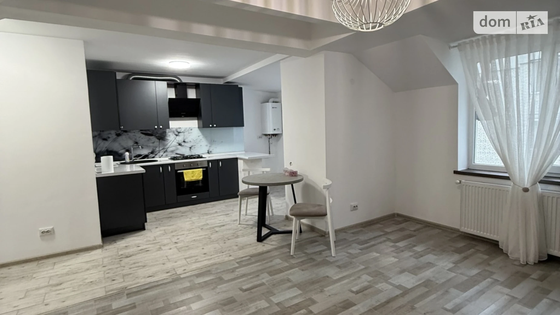 1-комнатная квартира 61 кв. м в Тернополе, пер. Кирпичный - фото 3