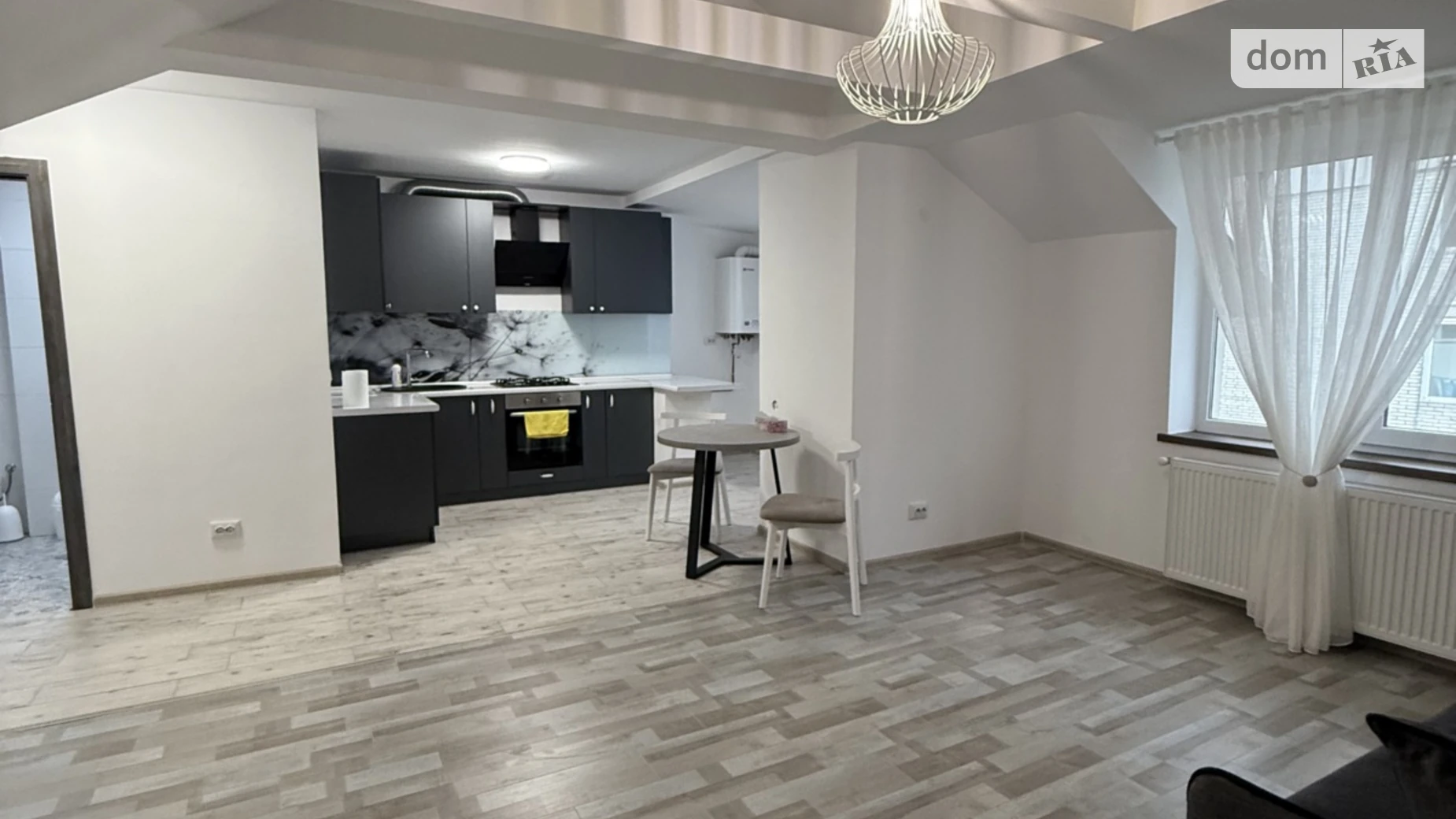 1-комнатная квартира 61 кв. м в Тернополе, пер. Кирпичный - фото 4