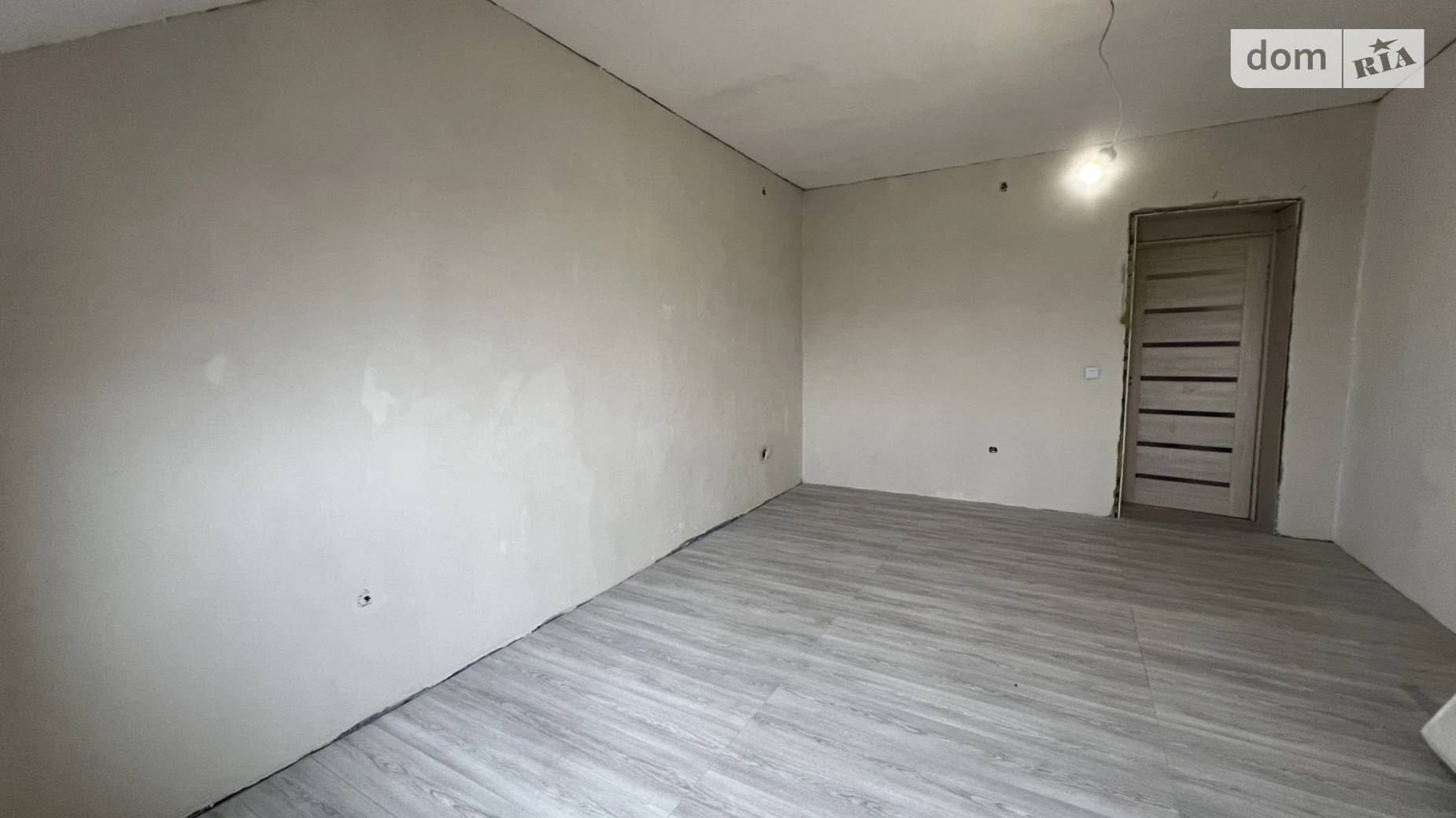 Продается 2-комнатная квартира 63 кв. м в Ужгороде, цена: 70000 $ - фото 2