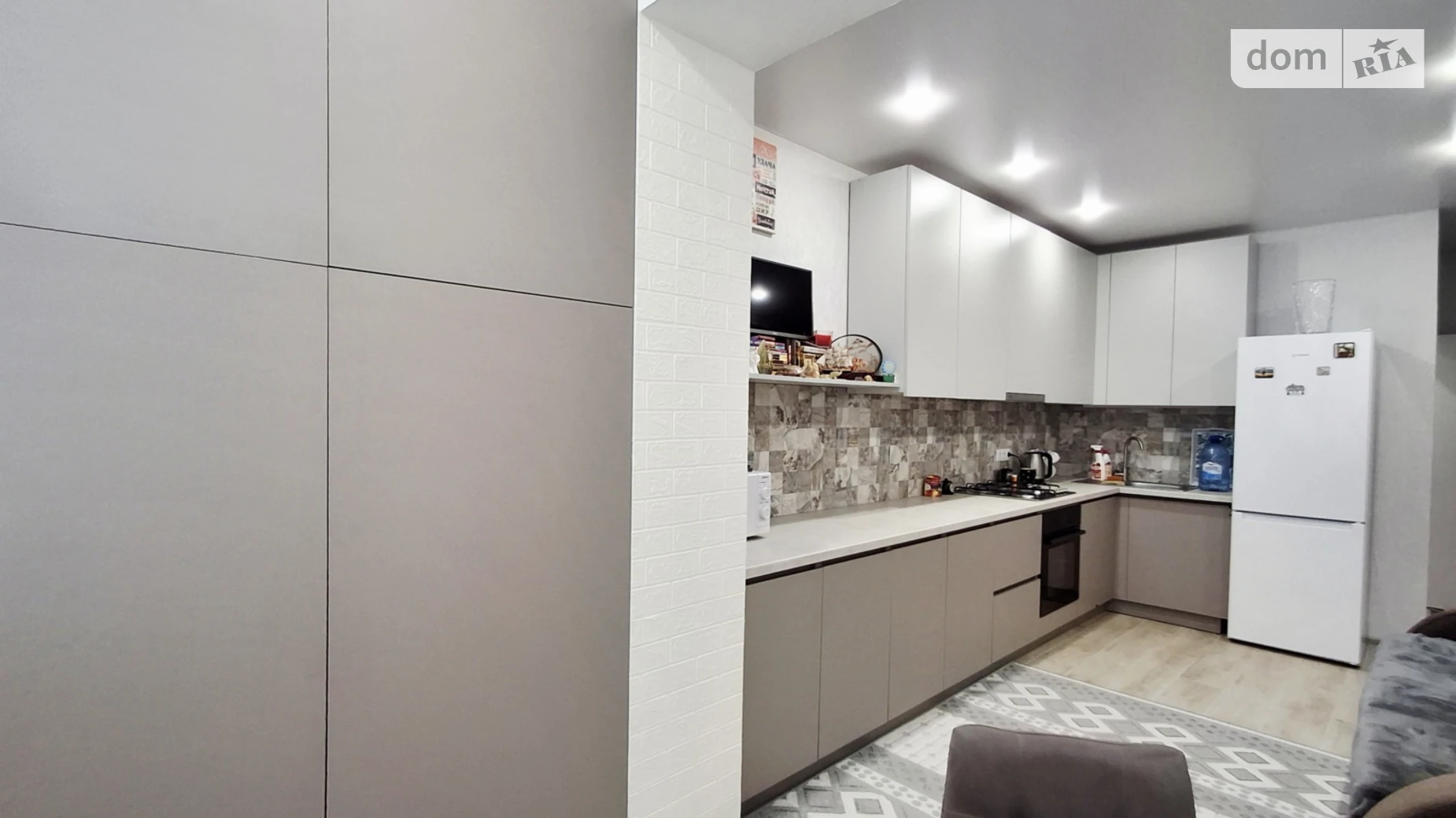 Продається 1-кімнатна квартира 43.7 кв. м у Хмельницькому, вул. Нижня Берегова - фото 2