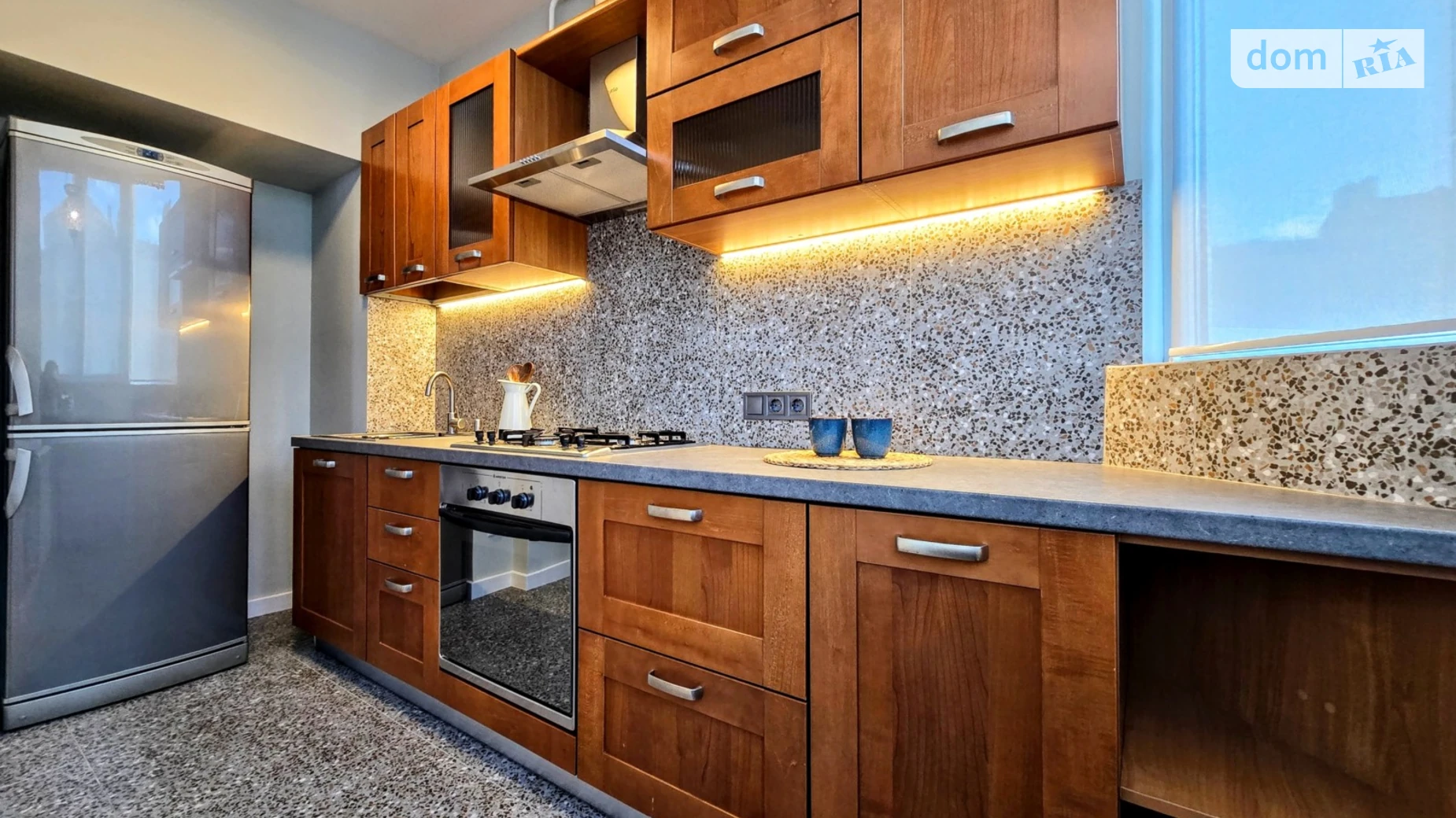 Здається в оренду 3-кімнатна квартира 75 кв. м у Чернівцях, вул. Героїв Майдану - фото 2