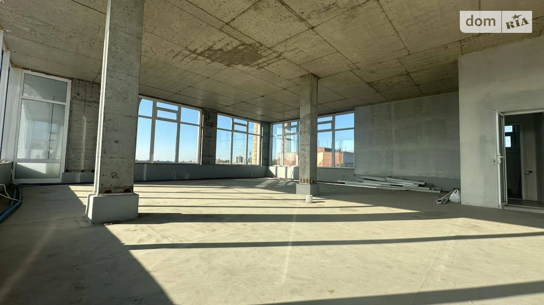 Сдается в аренду помещения свободного назначения 220 кв. м в 4-этажном здании, цена: 90000 грн - фото 2