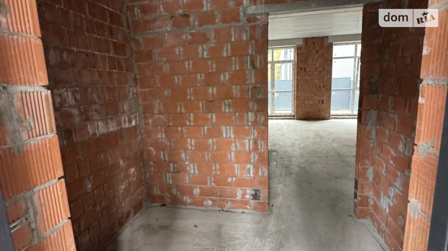 Продается дом на 2 этажа 105 кв. м с подвалом, цена: 90000 $ - фото 4