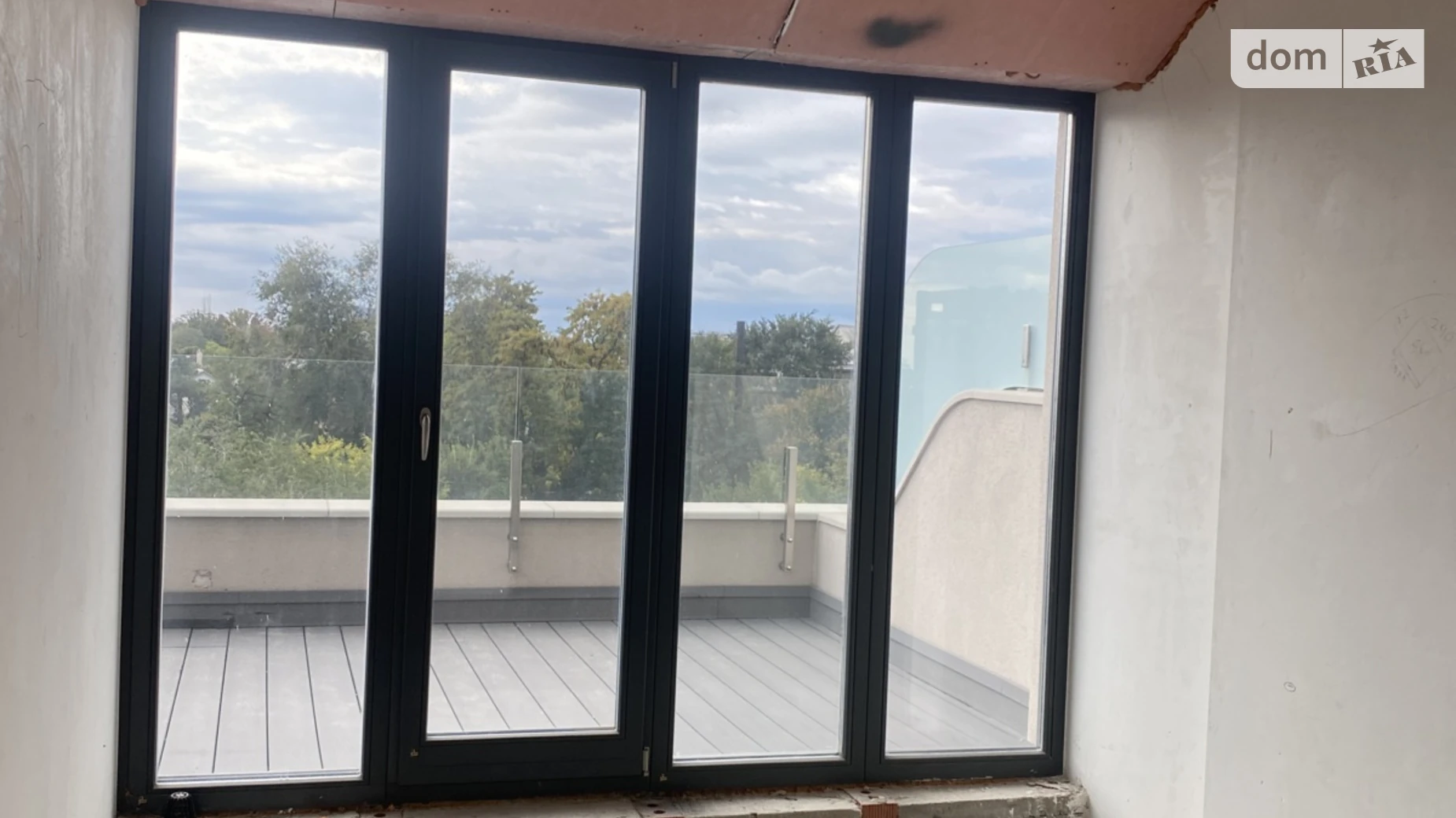 Продается 3-комнатная квартира 90 кв. м в Одессе, Фонтанская дор., 62К - фото 3