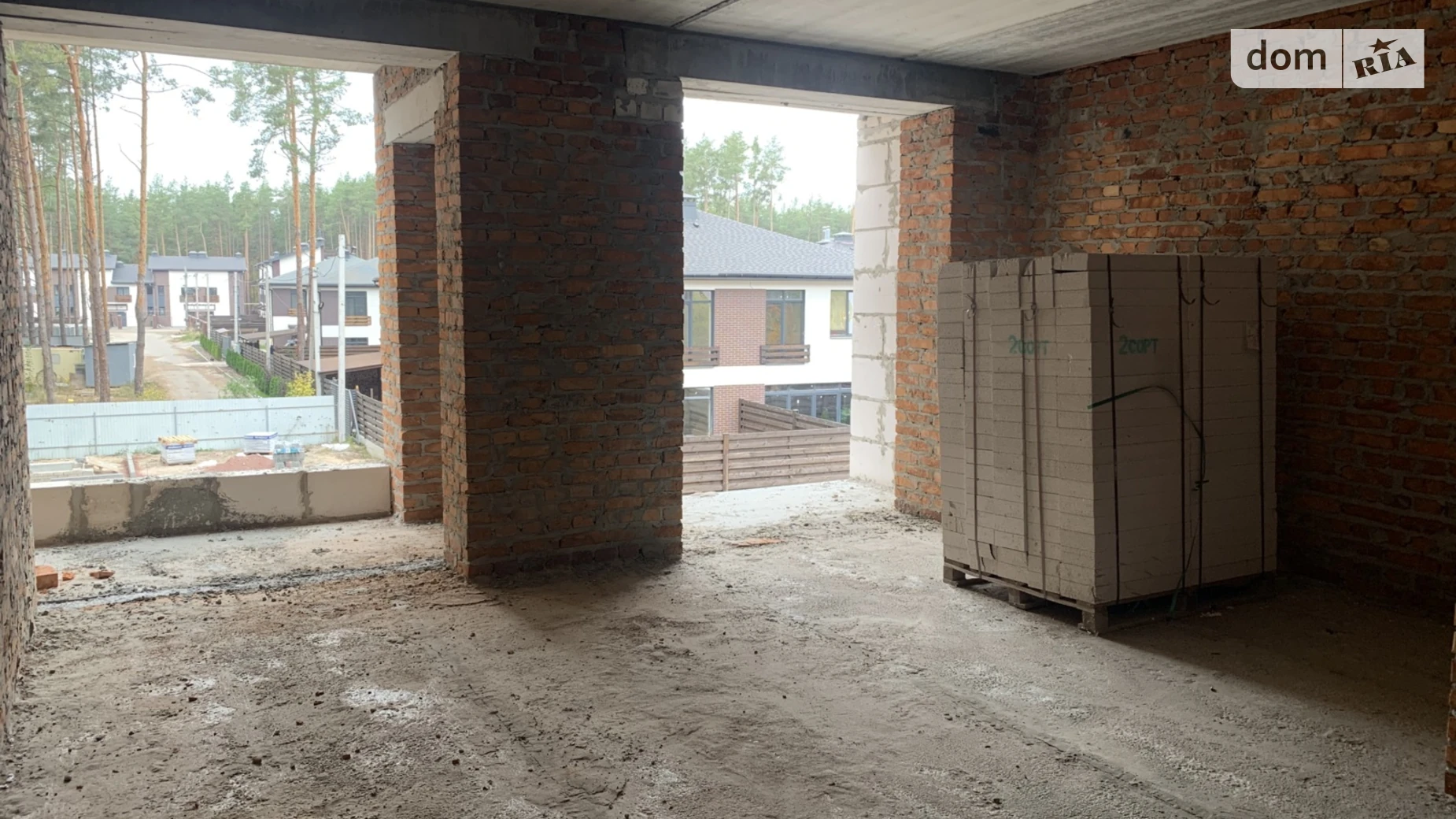 Продается 1-комнатная квартира 38 кв. м в Гостомеле, ул. Соборная, 1 - фото 4