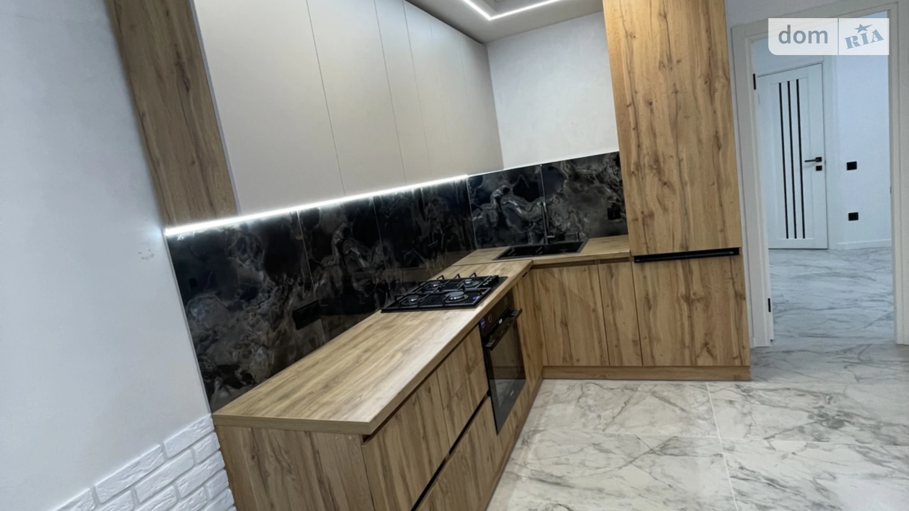 2-комнатная квартира 70 кв. м в Тернополе, просп. Злуки, 7 - фото 5