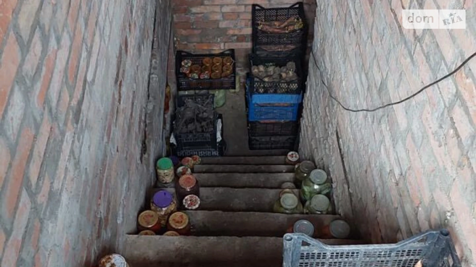 Продается дом на 2 этажа 99.5 кв. м с бассейном, цена: 35000 $ - фото 3