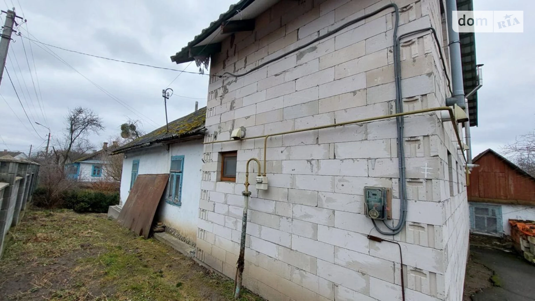 Продается дом на 2 этажа 99.5 кв. м с бассейном, цена: 35000 $ - фото 2