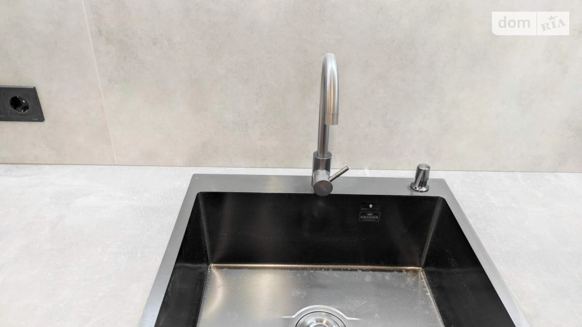 Продается 1-комнатная квартира 51 кв. м в Ивано-Франковске, ул. Флотская, 10Б - фото 3