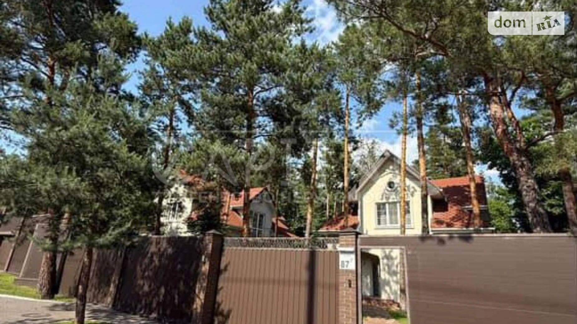 Продается дом на 2 этажа 191.4 кв. м с террасой, цена: 463000 $ - фото 2