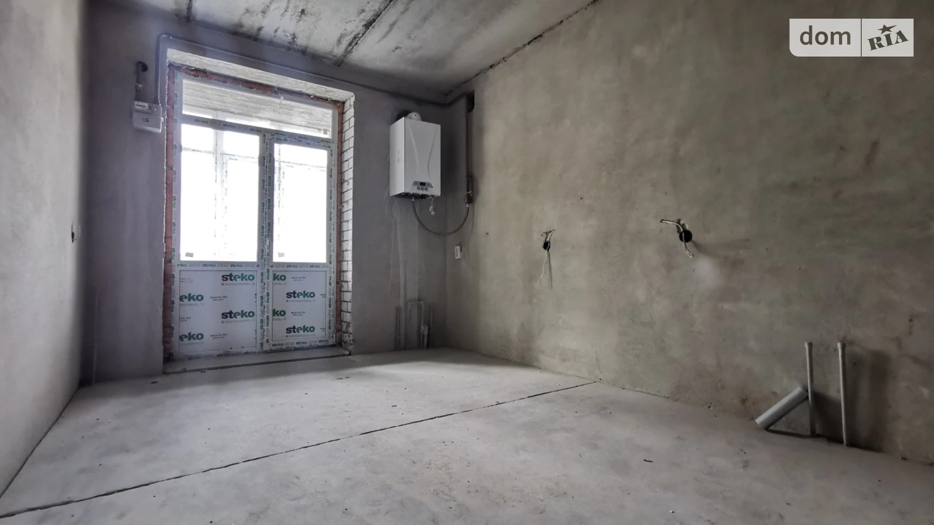 Продается 1-комнатная квартира 50 кв. м в Чернигове, цена: 52000 $ - фото 2