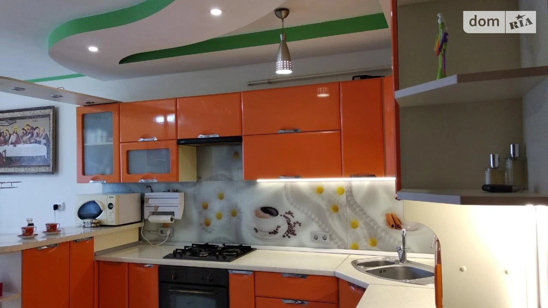 Продается дом на 2 этажа 345.6 кв. м с террасой, цена: 145000 $ - фото 2