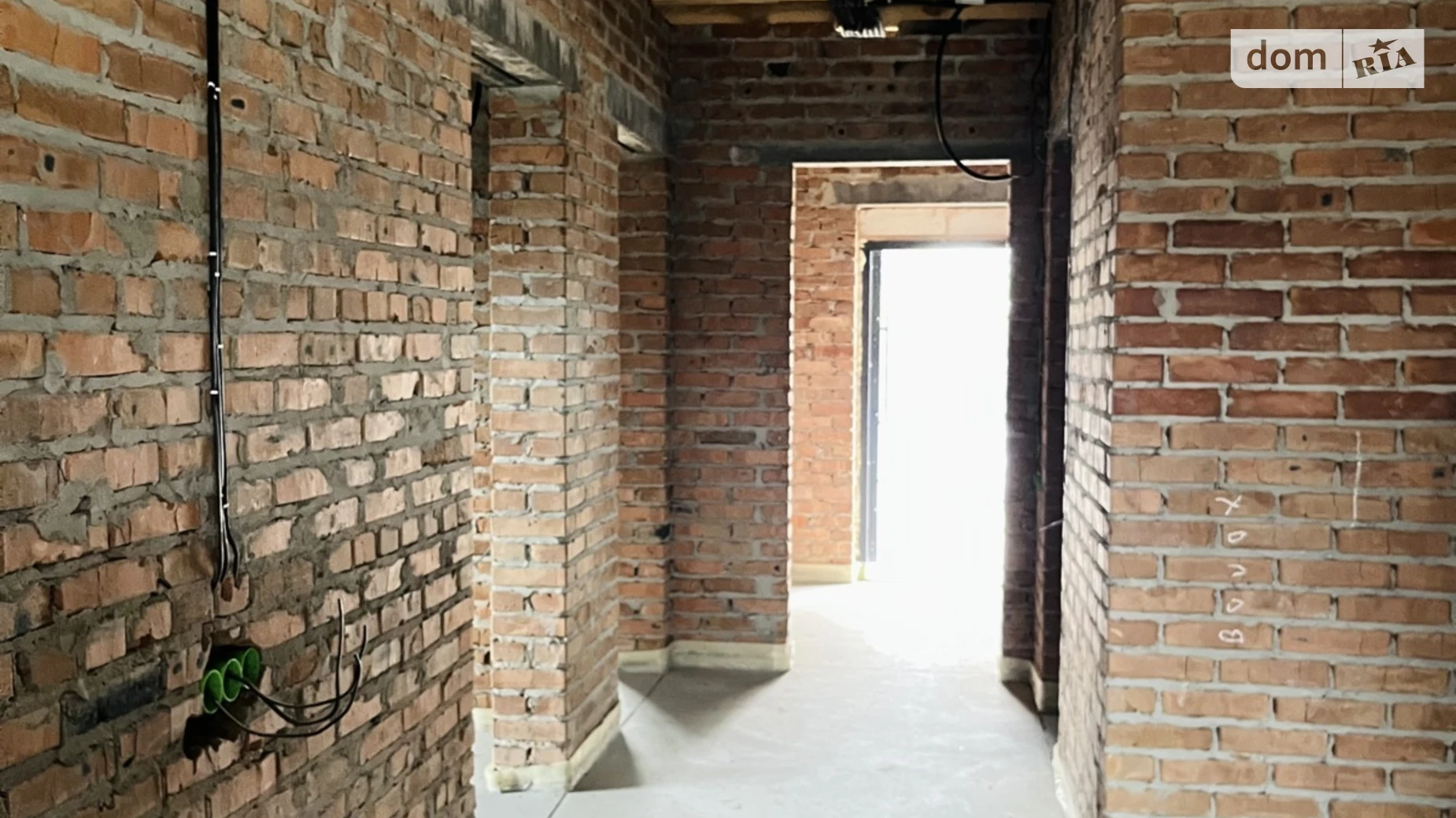 Продається одноповерховий будинок 94 кв. м з садом, цена: 84999 $ - фото 4