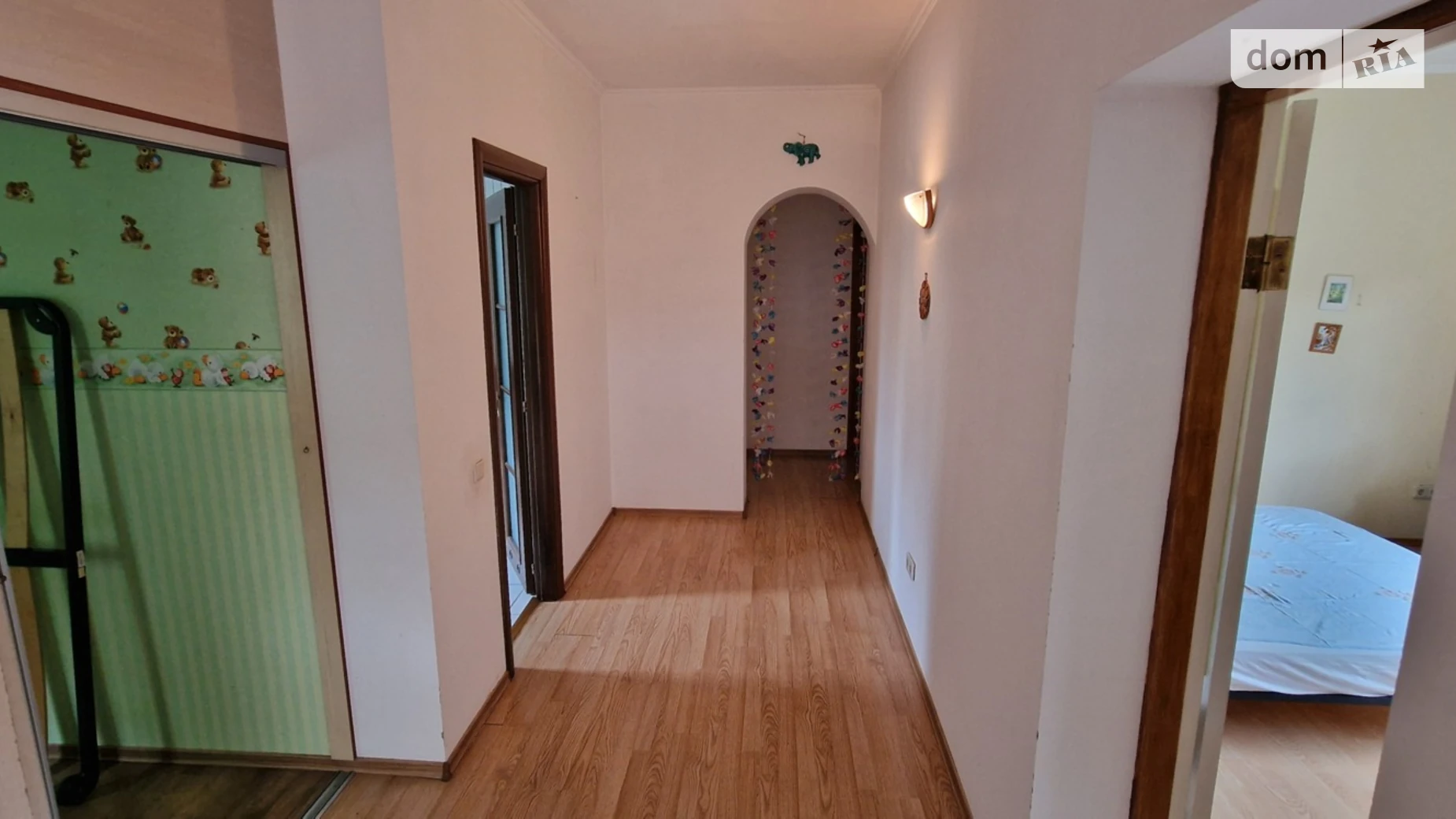 Продается дом на 2 этажа 240 кв. м с балконом, цена: 280000 $ - фото 4