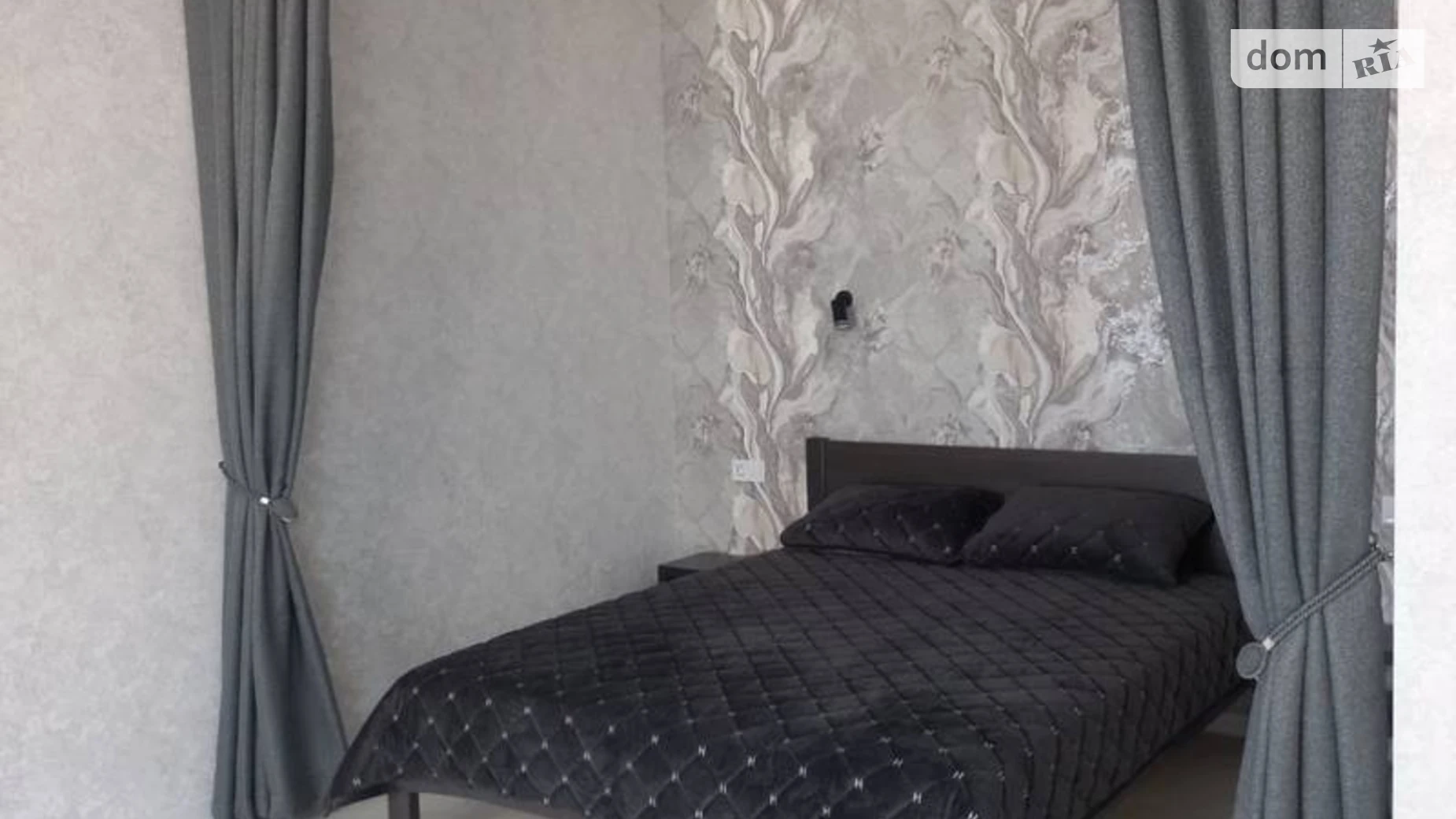 Продается 1-комнатная квартира 43 кв. м в Лиманке, ул. Жемчужная, 8 - фото 2