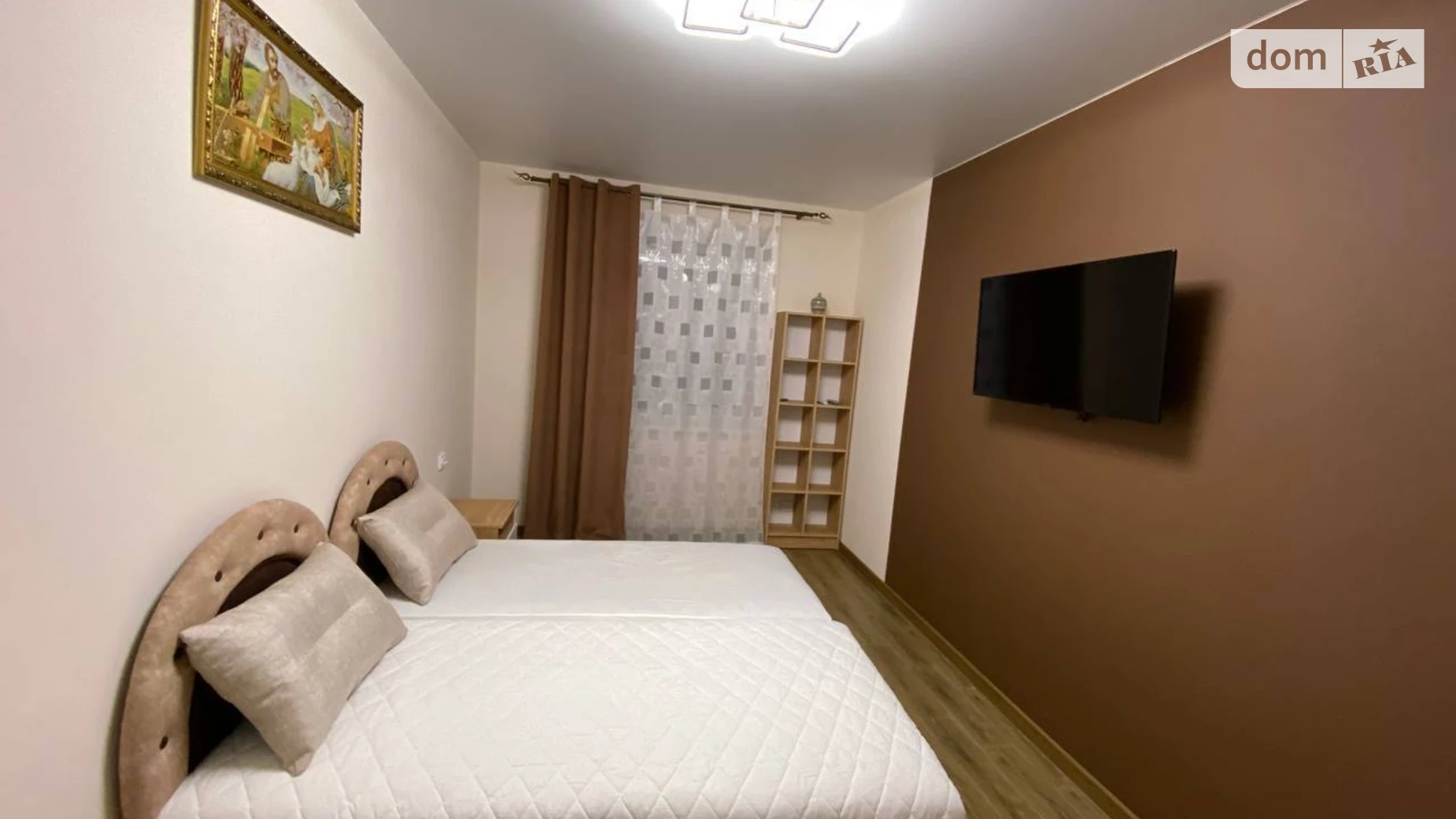 Сдается в аренду 1-комнатная квартира 42 кв. м в Ивано-Франковске, ул. Высочана Семена, 18 - фото 3