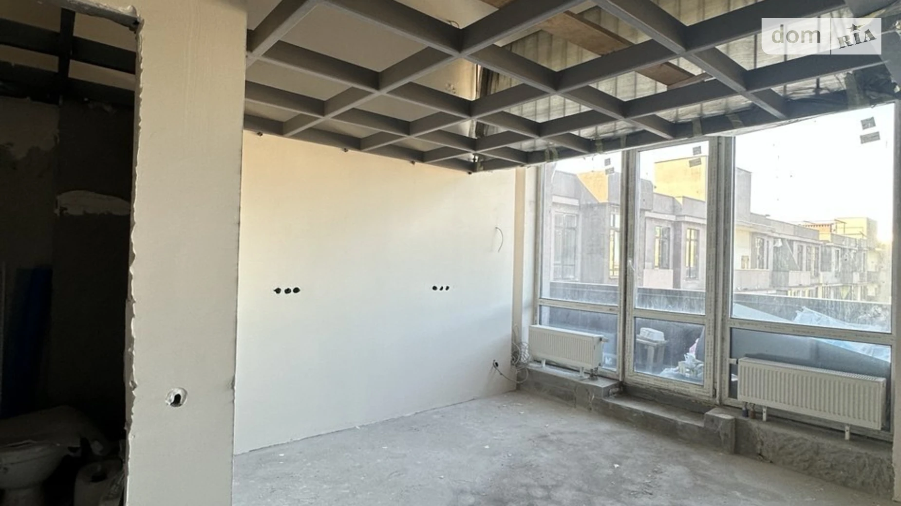 Продается 1-комнатная квартира 45.6 кв. м в Крыжановка, ул. Марсельская - фото 2