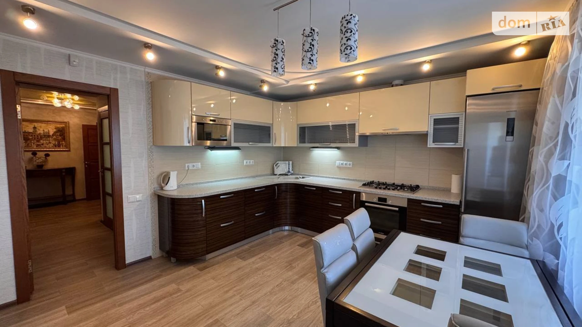 Сдается в аренду 2-комнатная квартира 87 кв. м в Черкассах, бул. Шевченко, 135 - фото 2