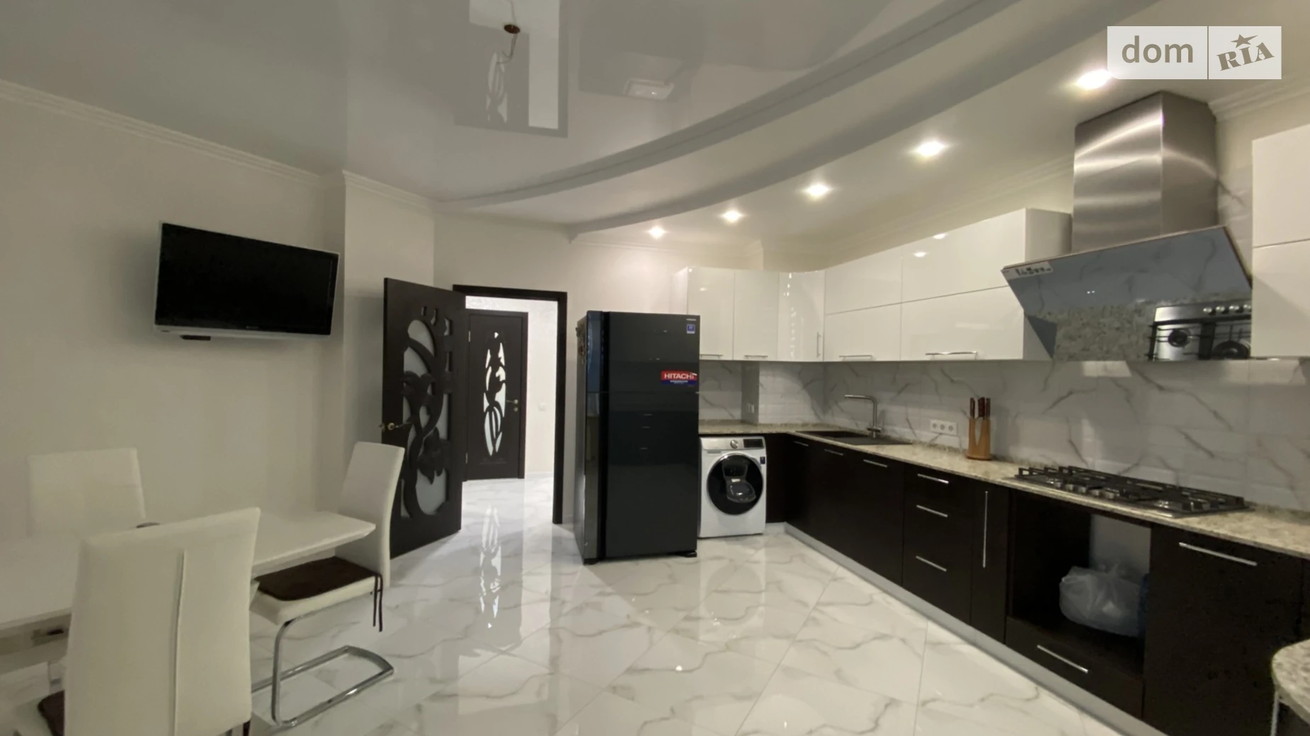 Продается 2-комнатная квартира 112.1 кв. м в Николаеве, просп. Героев Украины - фото 2