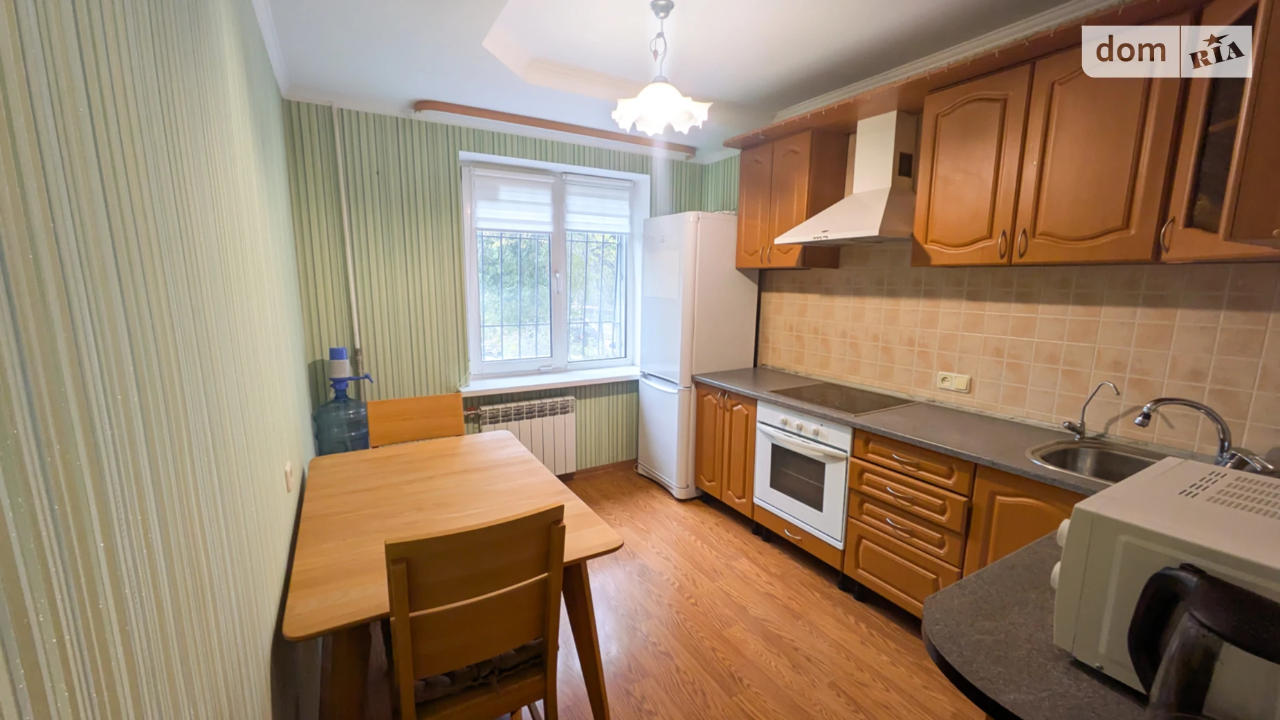 Продается 2-комнатная квартира 51.6 кв. м в Днепре, ул. Набережная Победы, 110 - фото 2