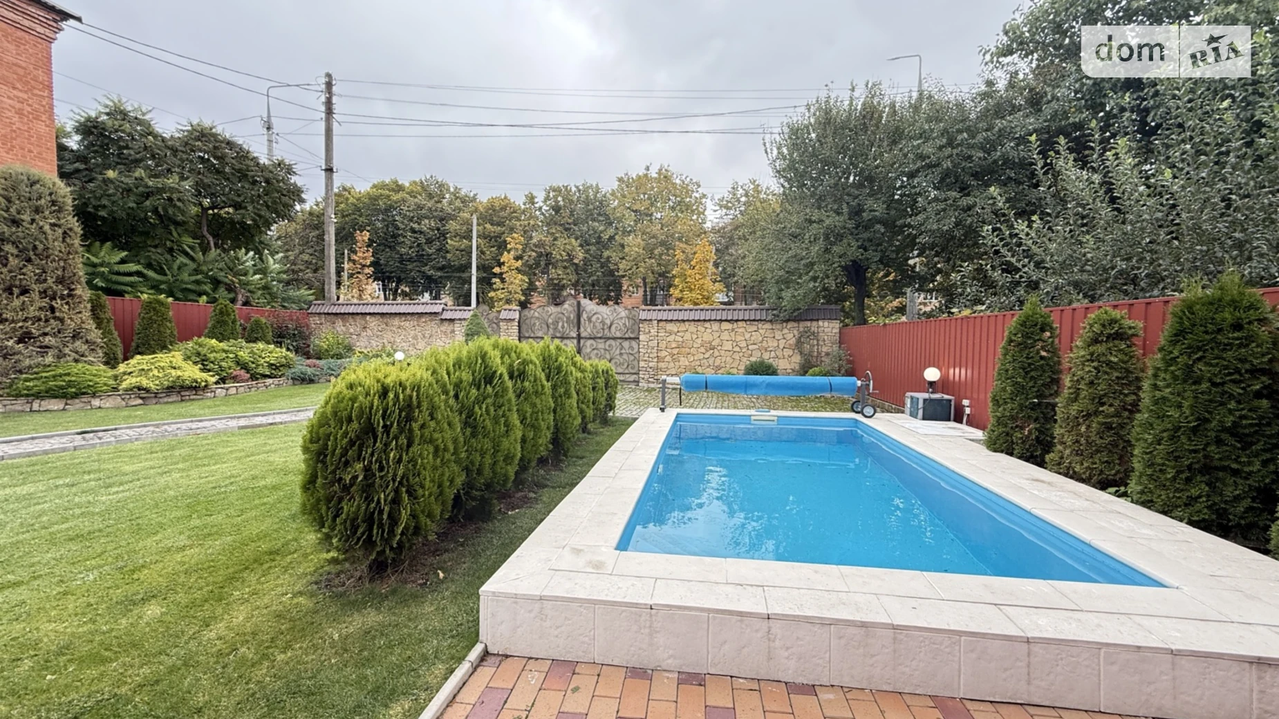 Продается дом на 2 этажа 293.9 кв. м с садом, цена: 560000 $ - фото 2
