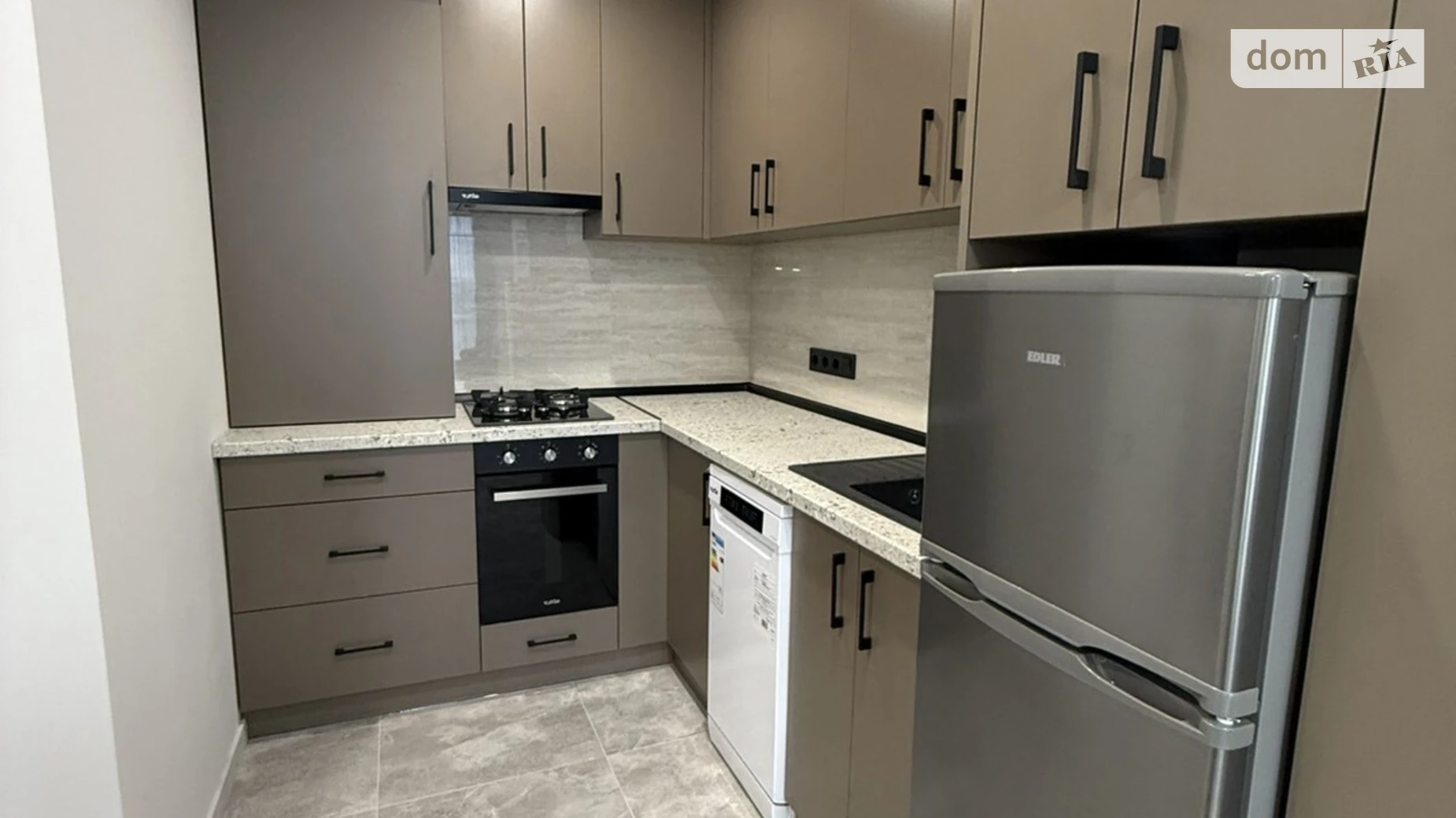 Сдается в аренду 1-комнатная квартира 41 кв. м в Черкассах, ул. Казацкая, 17 - фото 3