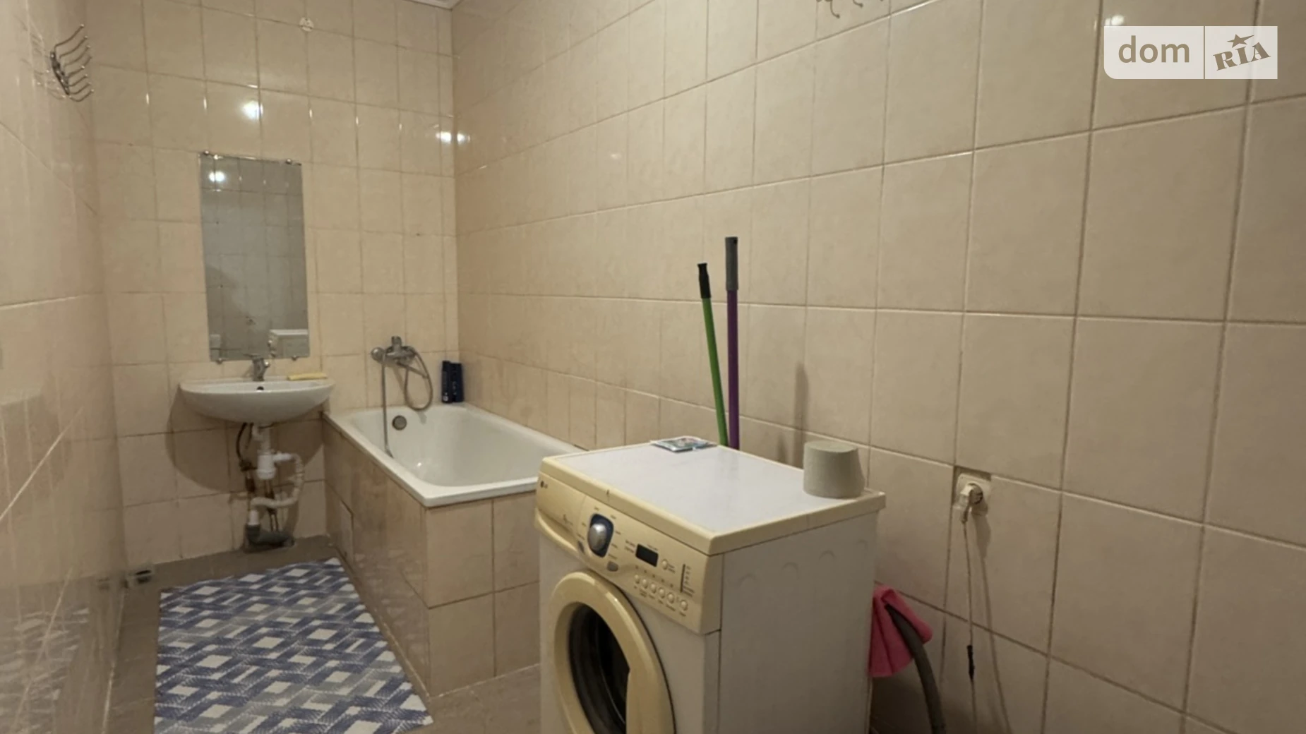 Продается дом на 2 этажа 140 кв. м с балконом, цена: 69000 $ - фото 3