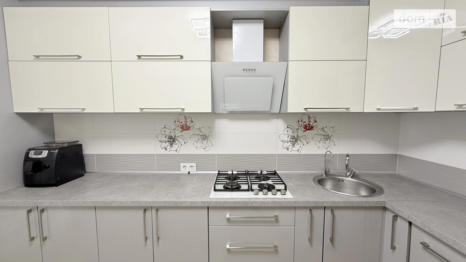 Продается 2-комнатная квартира 71 кв. м в Виннице, ул. Анатолия Бортняка, 2 - фото 2