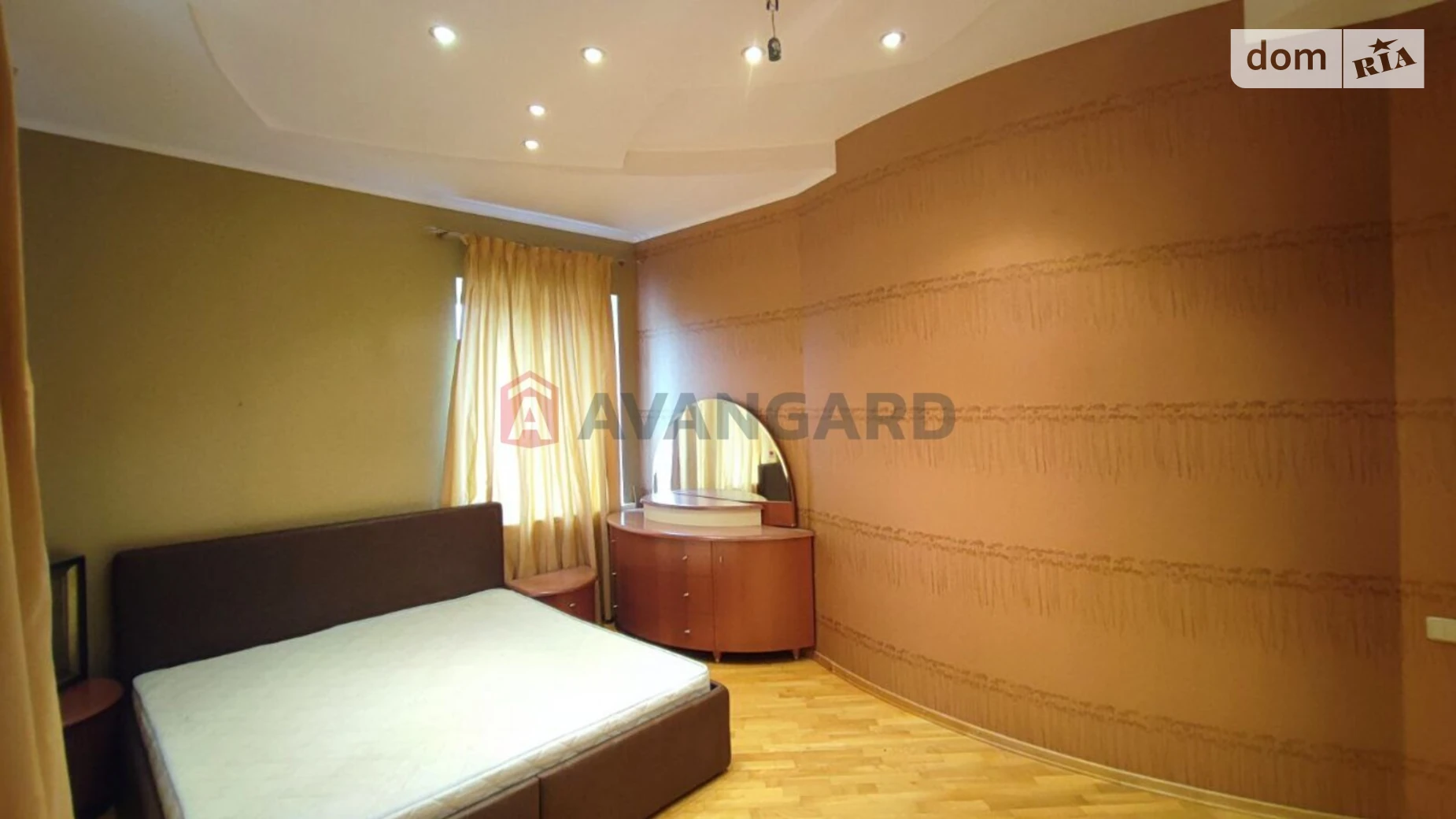 Продается 4-комнатная квартира 120 кв. м в Черкассах, ул. Небесной Сотни, 38 - фото 3