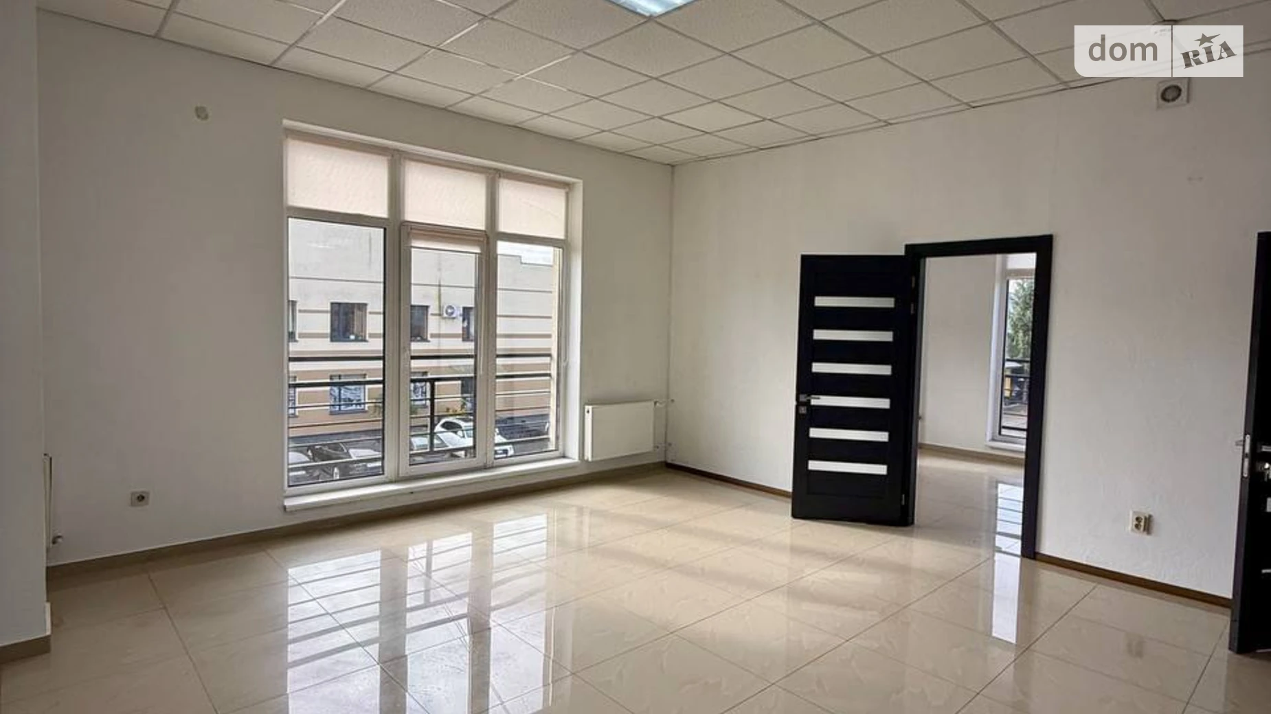 Сдается в аренду офис 90 кв. м в бизнес-центре, цена: 31500 грн - фото 4