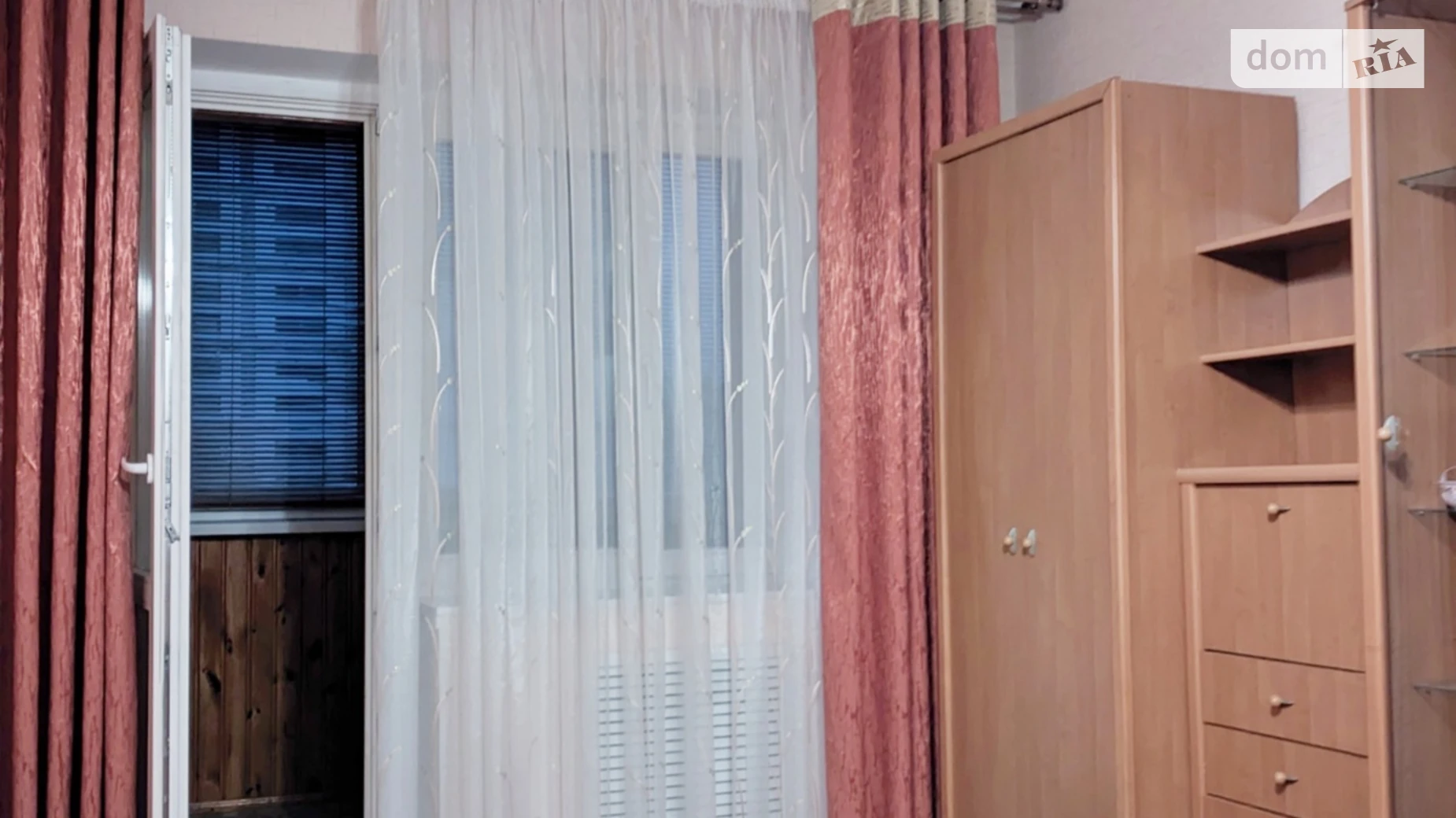 Продается 2-комнатная квартира 62 кв. м в Чернигове, ул. Курсанта Еськова, 8А - фото 3